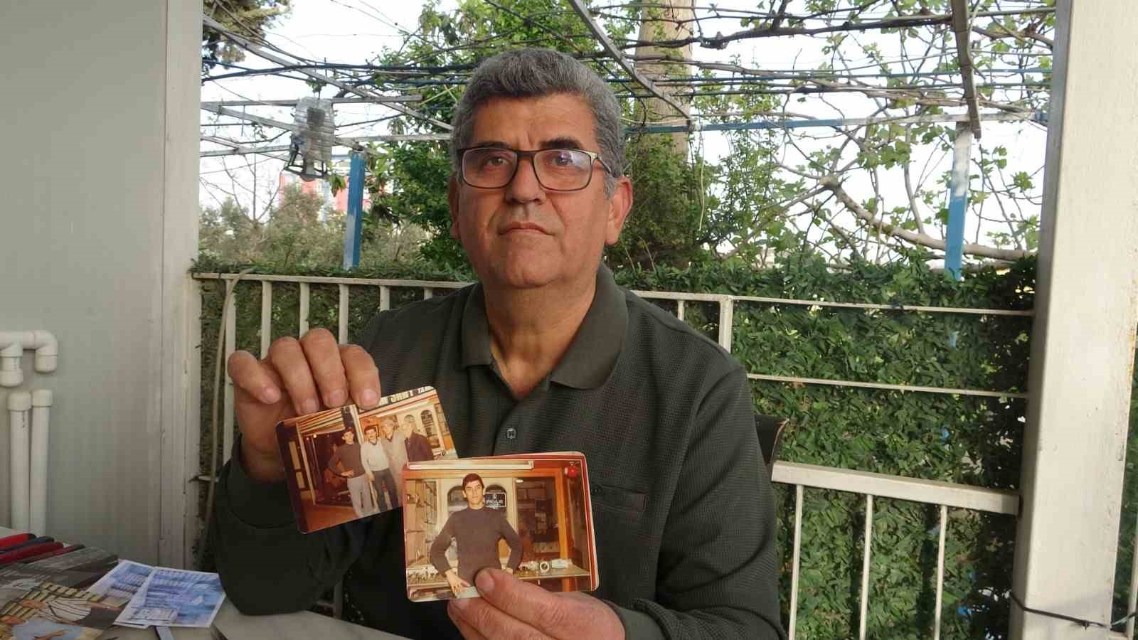 Merakla başlayıp 35 sene yaptığı mesleği teknolojiye yenik düşen saatçi, 12 yıldır evinde mesleğini yaşatıyor
Merakla başlayıp 35 sene yaptığı mesleği teknolojiye yenik düşen saatçi, 12 yıldır evinde mesleğini yaşatıyor