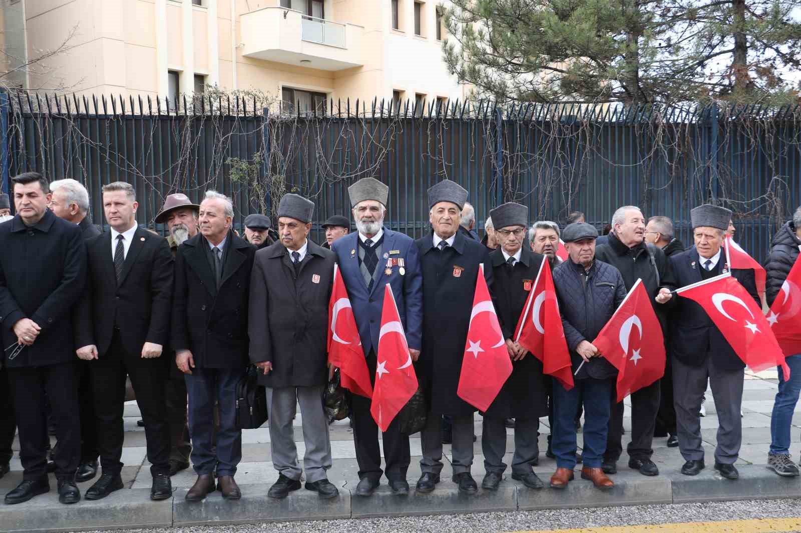 Merasim Sokak’ta terör saldırısında hayatını kaybedenler anıldı
