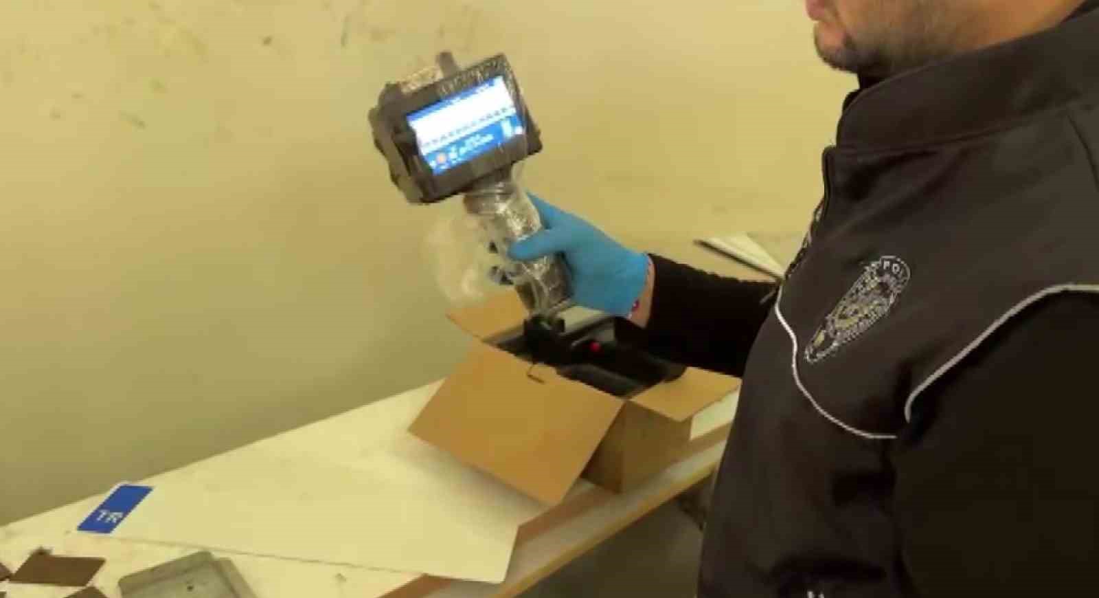 Merdiven altı plaka basım atölyelerine baskın: 4 tutuklama
