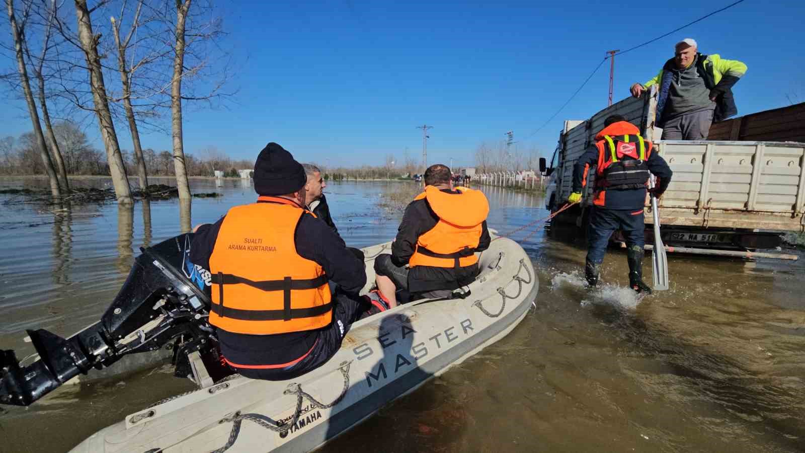 Meriç Nehri çevresinde can pazarı: Vatandaşlar tahliye ediliyor
