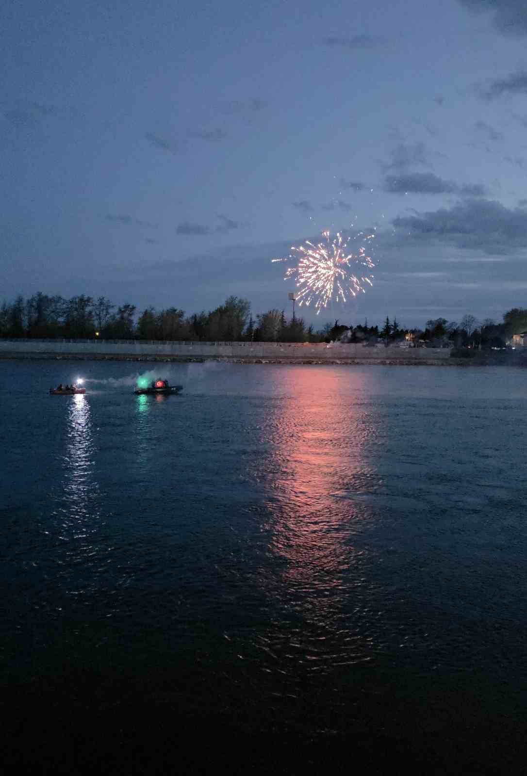 Meriç Nehri’nde nefes kesen polis gösterisi
