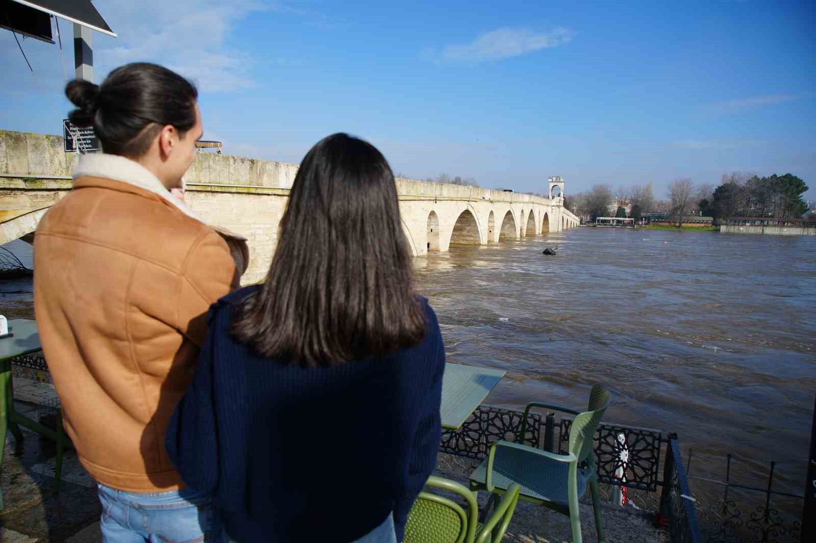 Meriç’te turuncu, Arda’da kırmızı alarm
