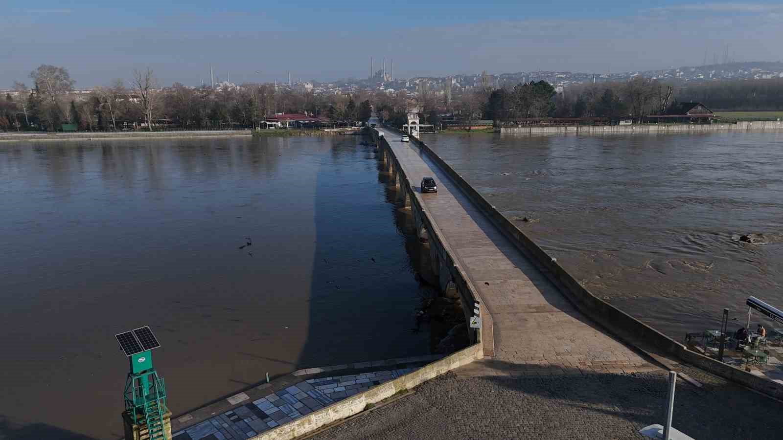 Meriç’te turuncu, Arda’da kırmızı alarm
