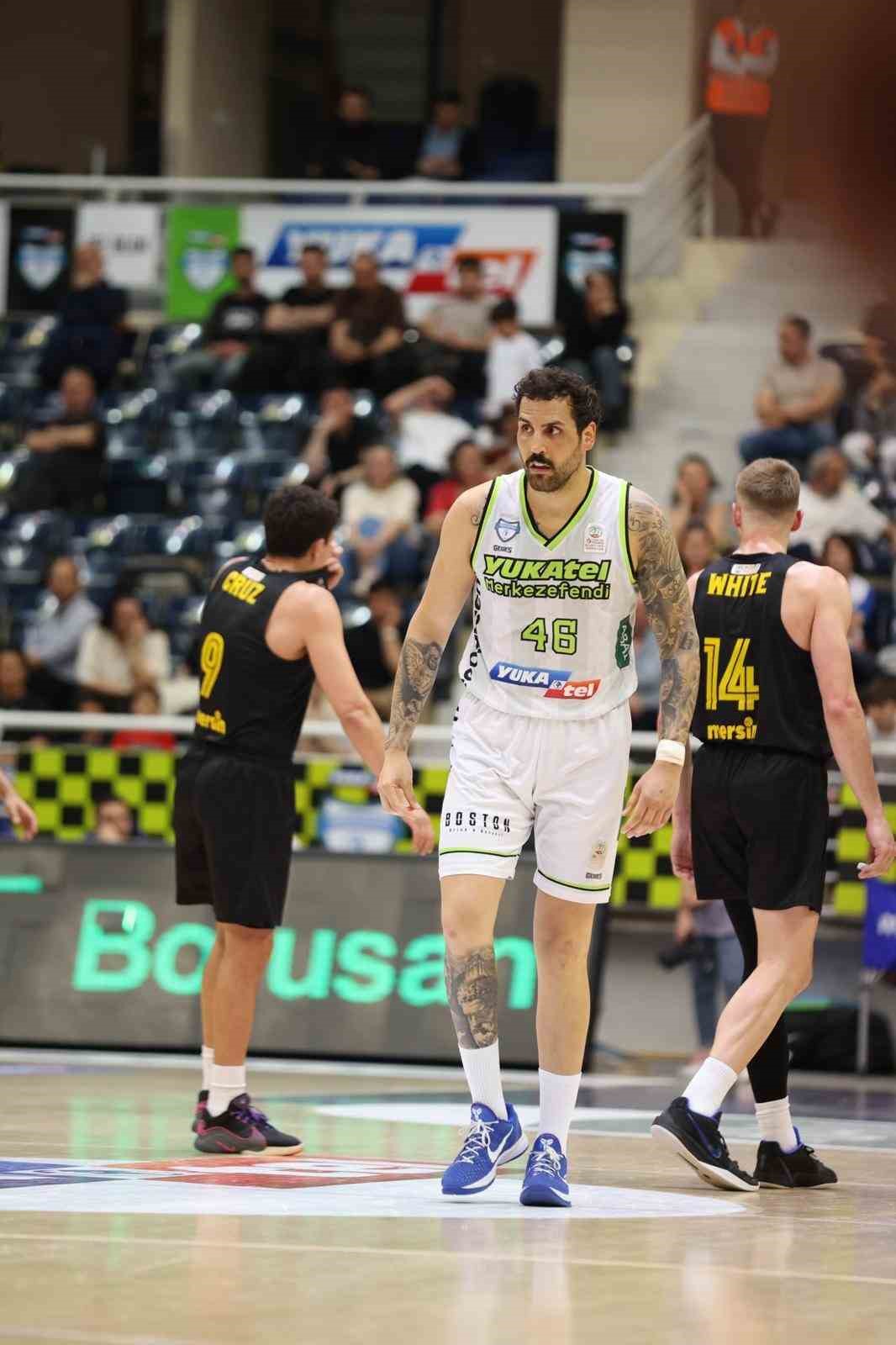 Merkezefendi Basket Avrupa iddiasını sürdürüyor
