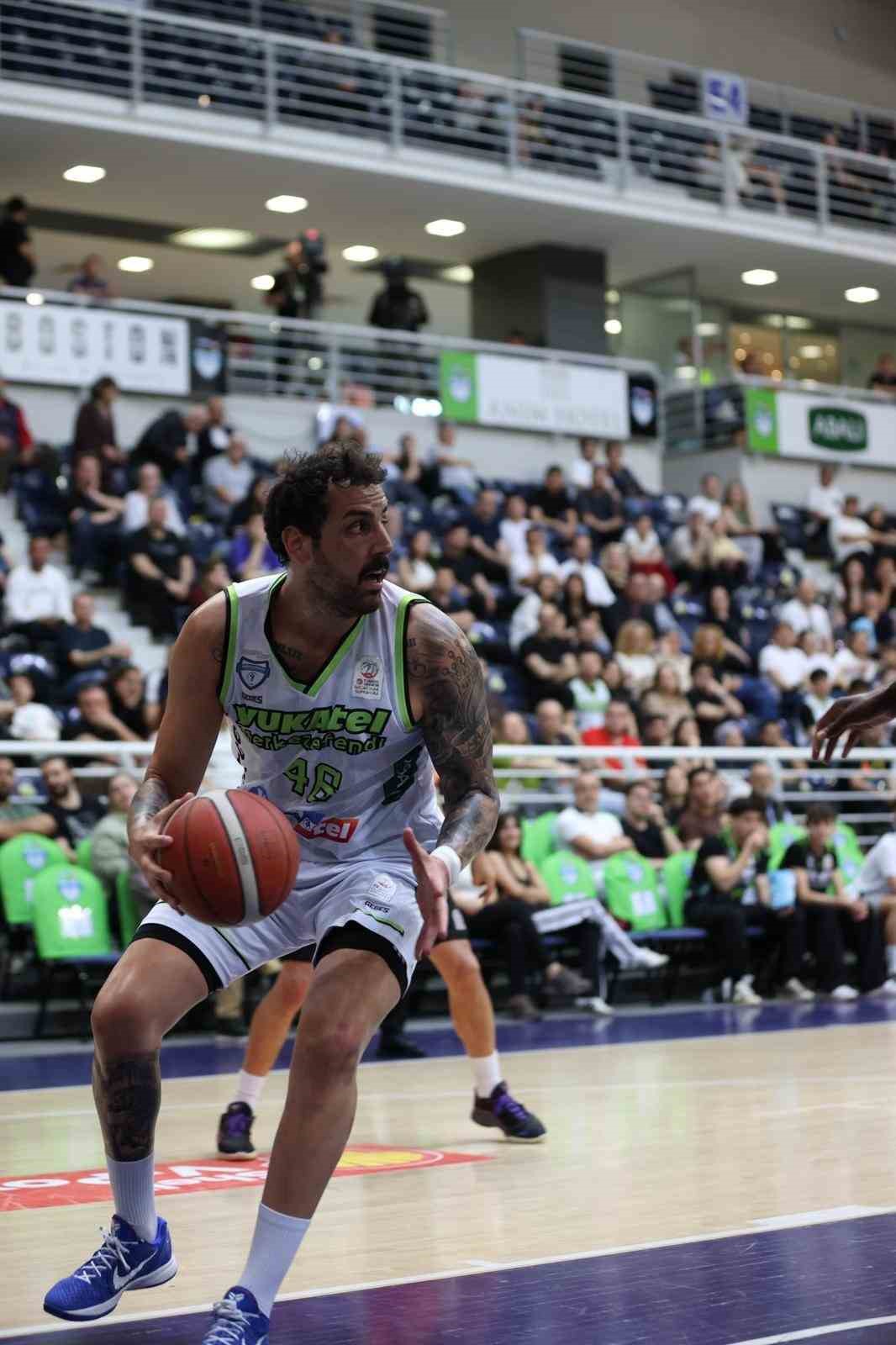 Merkezefendi Basket Avrupa iddiasını sürdürüyor
