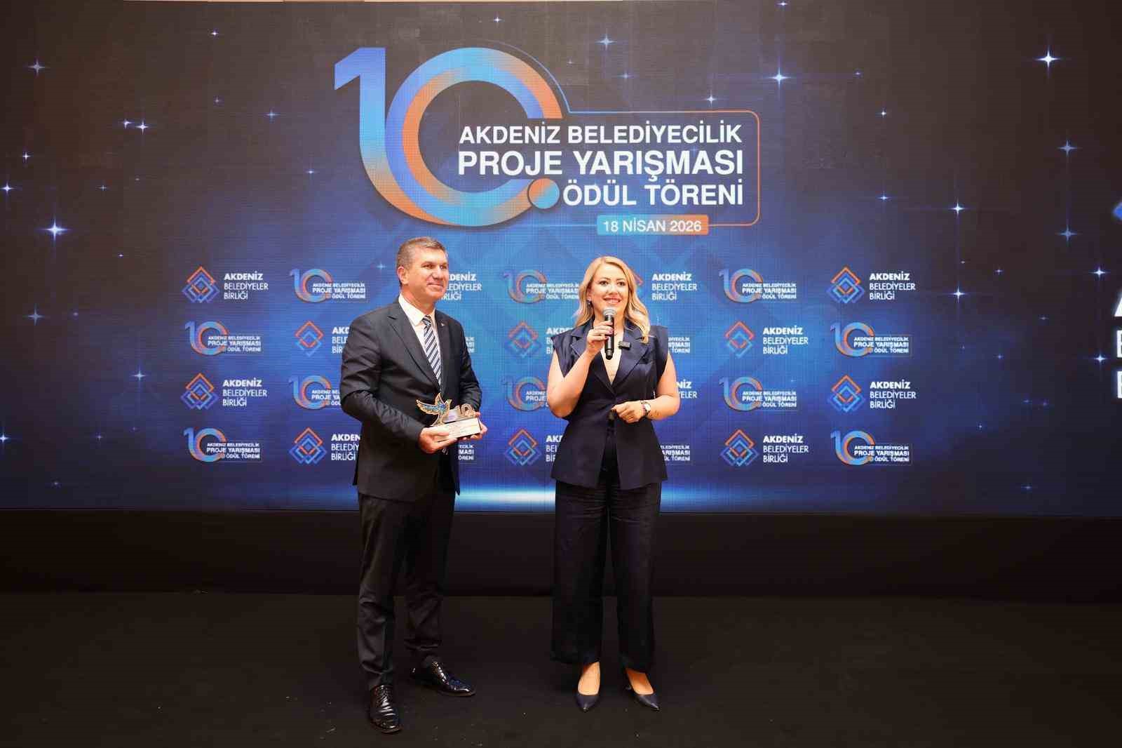 Merkezefendi Belediyesi Atatürk Bilim Merkezi, Akdeniz Belediyecilik Proje Yarışmasında ödül aldı
