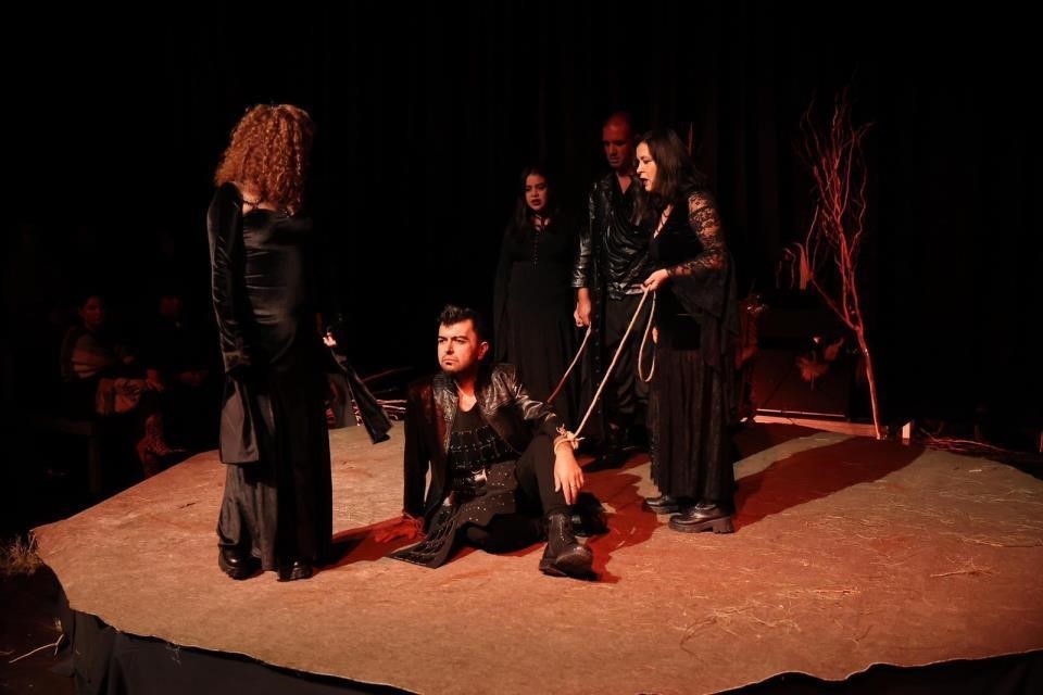 Merkezefendi Kent Tiyatrosunun Ocak ayı oyun takvimi yayınlandı
Merkezefendi Kent Tiyatrosunun Ocak ayı oyun takvimi yayınlandı