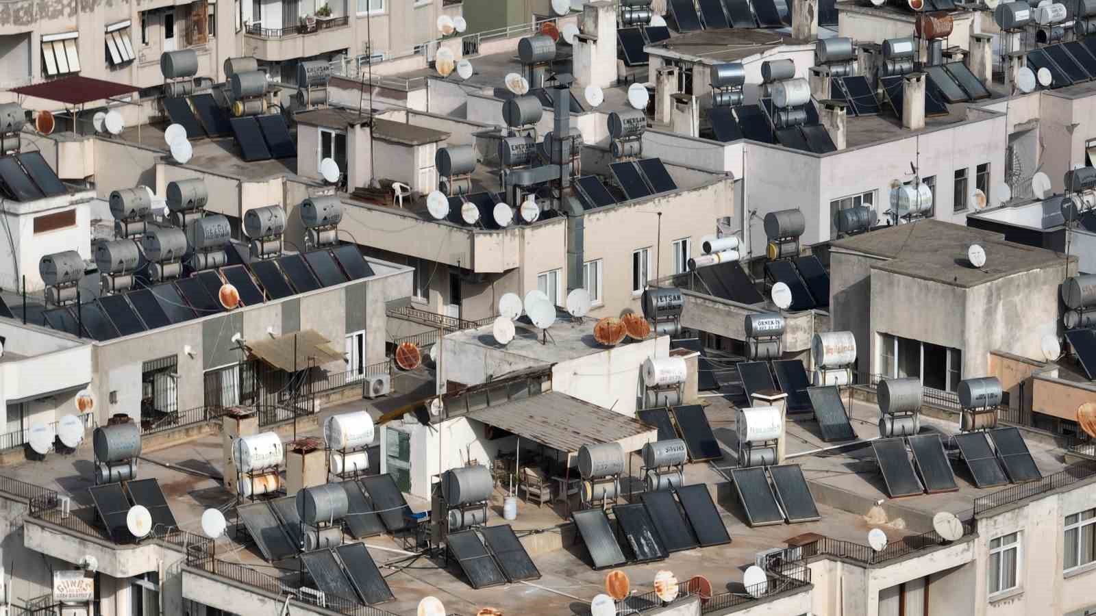 Mersin güneş enerjisi ile ısınıyor
