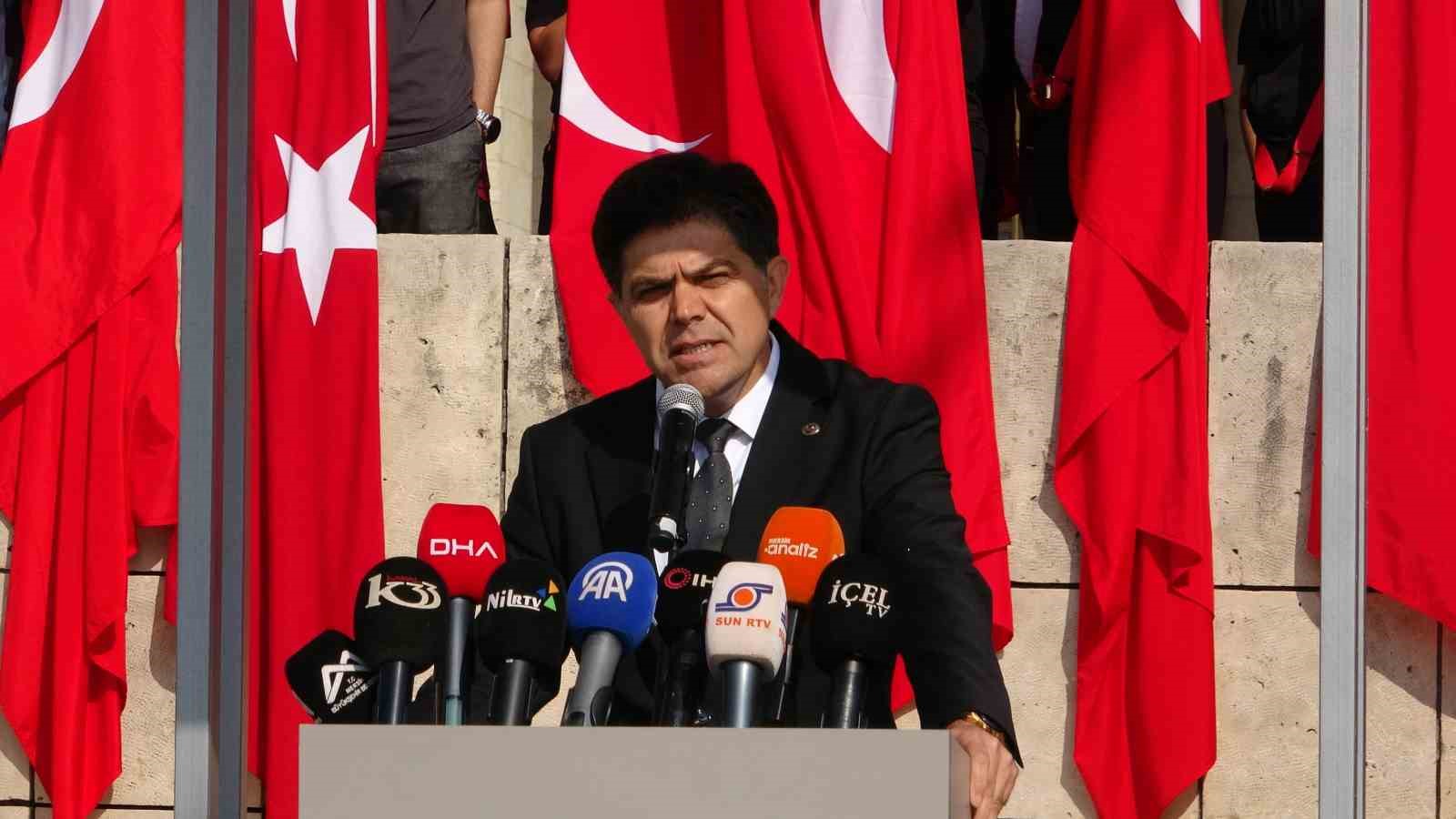 Mersin’de 23 Nisan coşkuyla kutlandı
