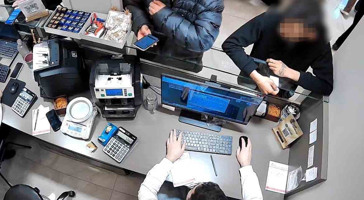 Mersin’de dolandırıcılık şebekesine operasyon: 9 gözaltı
