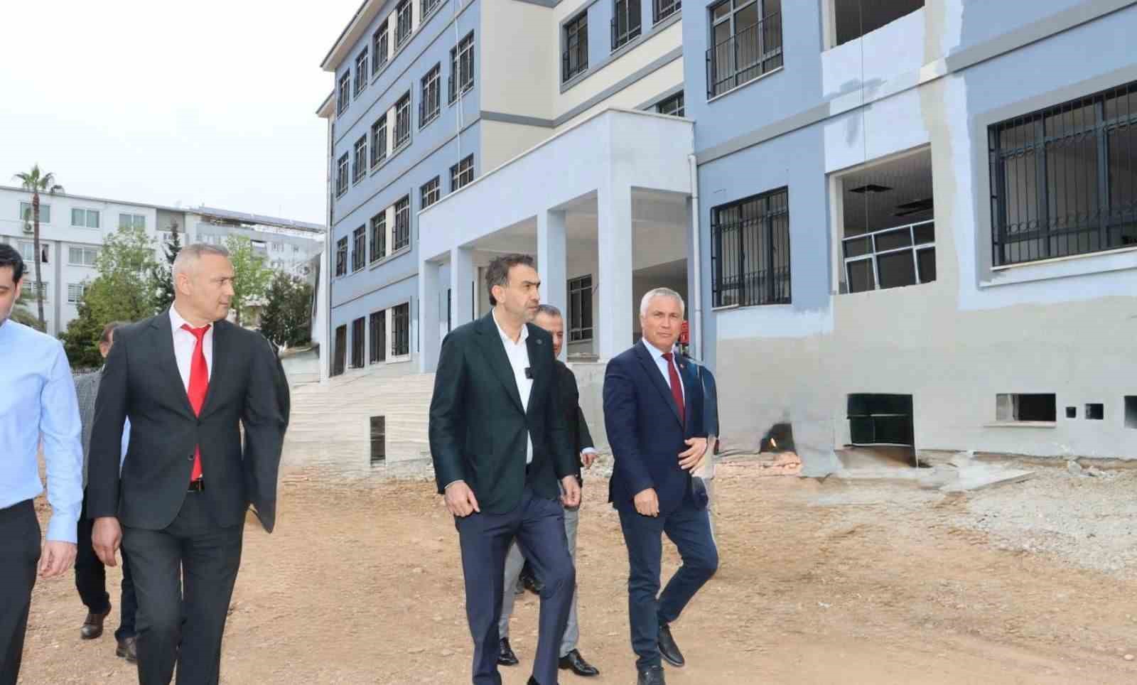 Mersin’de eğitim yatırımları sürüyor
