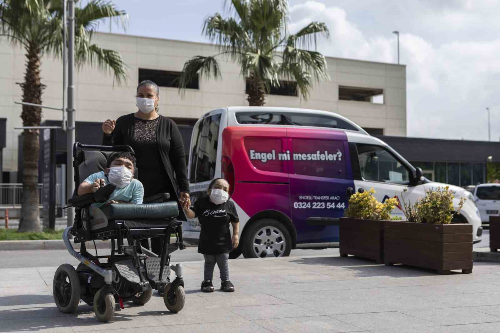 Mersin’de engelsiz yaşam için kapsamlı destekler sürüyor
Mersin’de engelsiz yaşam için kapsamlı destekler sürüyor