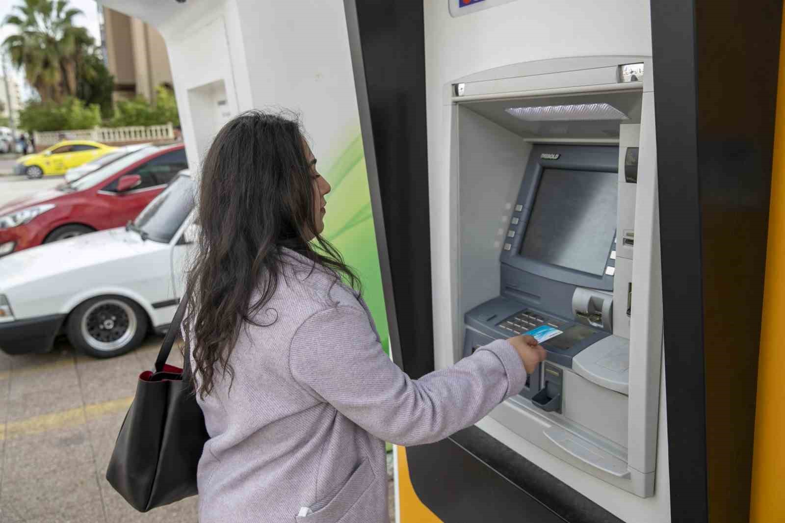 Mersin’de Halk Kart ve öğrenim yardımı ödemeleri yatırıldı
