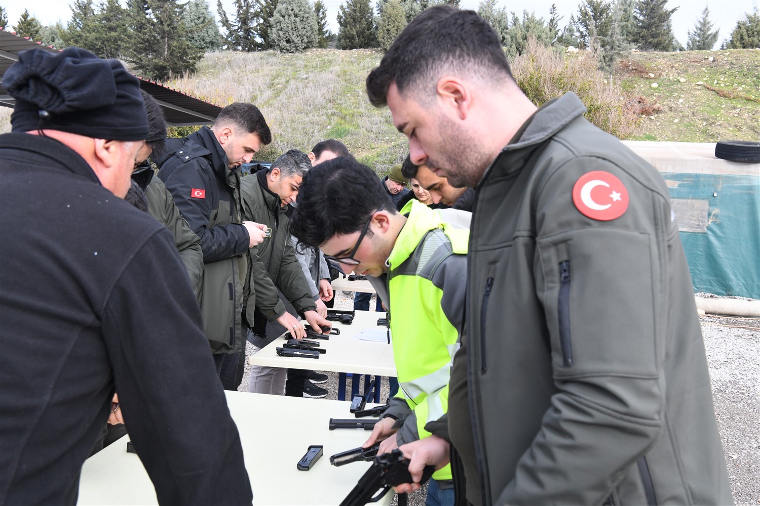 Mersin’de orman muhafaza personeline atış eğitimi
