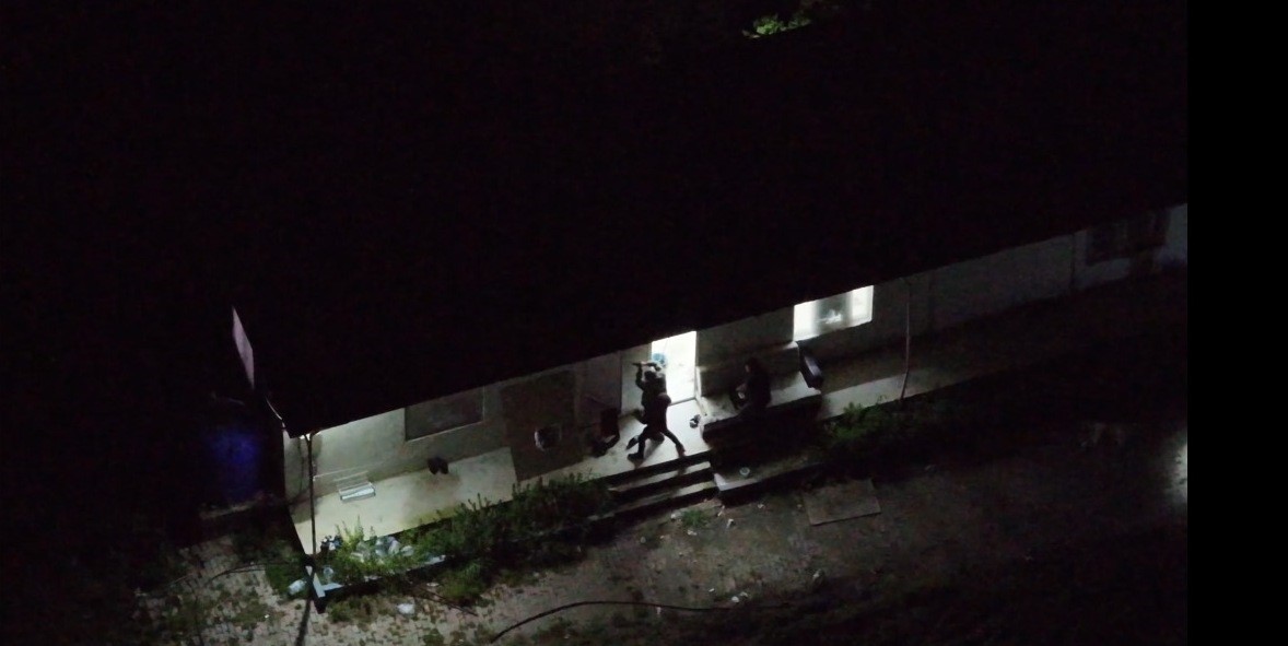 Mersin’de seraya baskın: Binlerce kök Hint keneviri ele geçirildi
