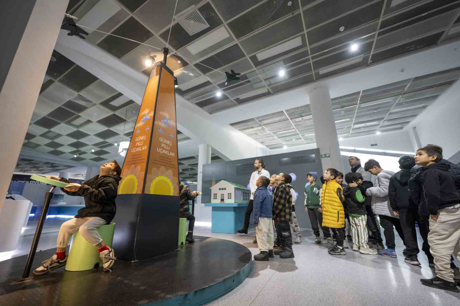 Mersin’de yarıyıl tatili şenliğe dönüştü
