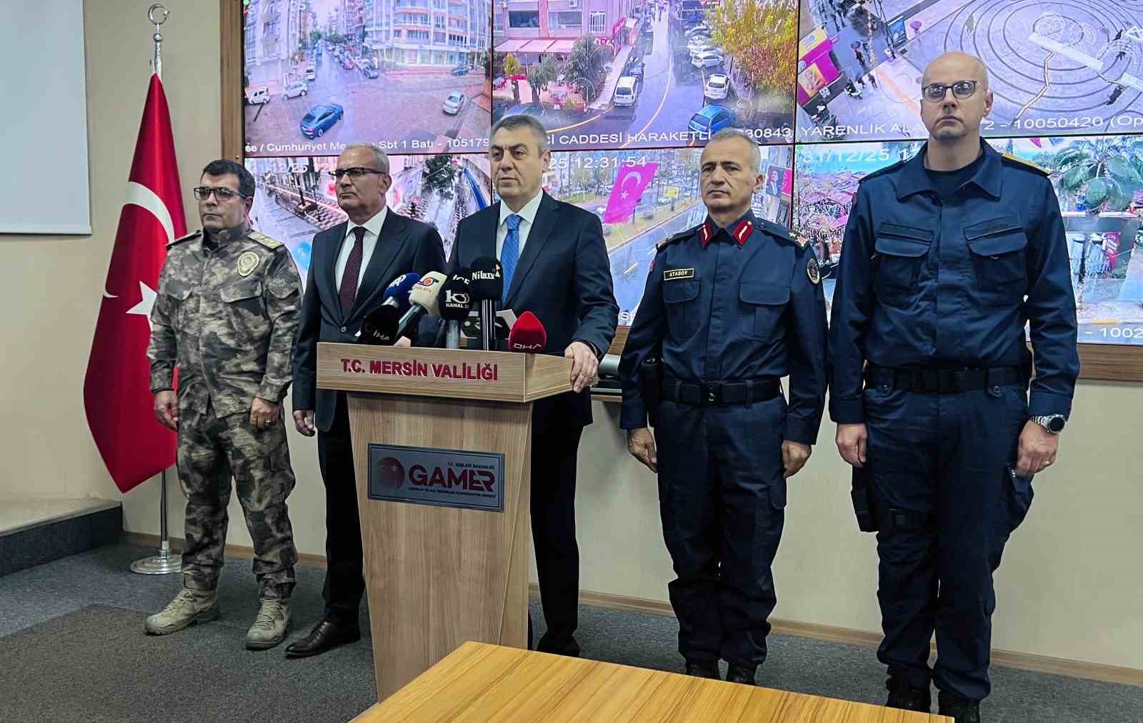 Mersin’de yılbaşı tedbirleri üst seviyede: 12 bin 216 güvenlik personeli görevde
