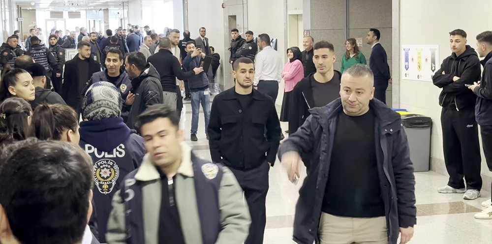 Mert Hakan Yandaş’ın davası başlıyor: Çok sayıda isim destek için adliyede
