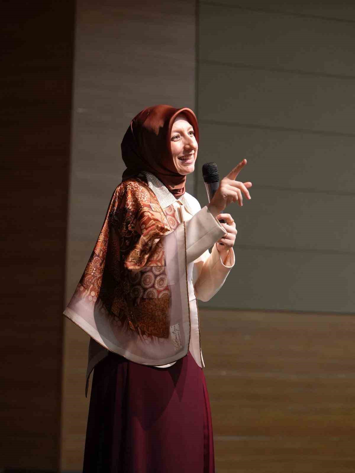 Merve Gülcemal Düzcelilerle buluştu
