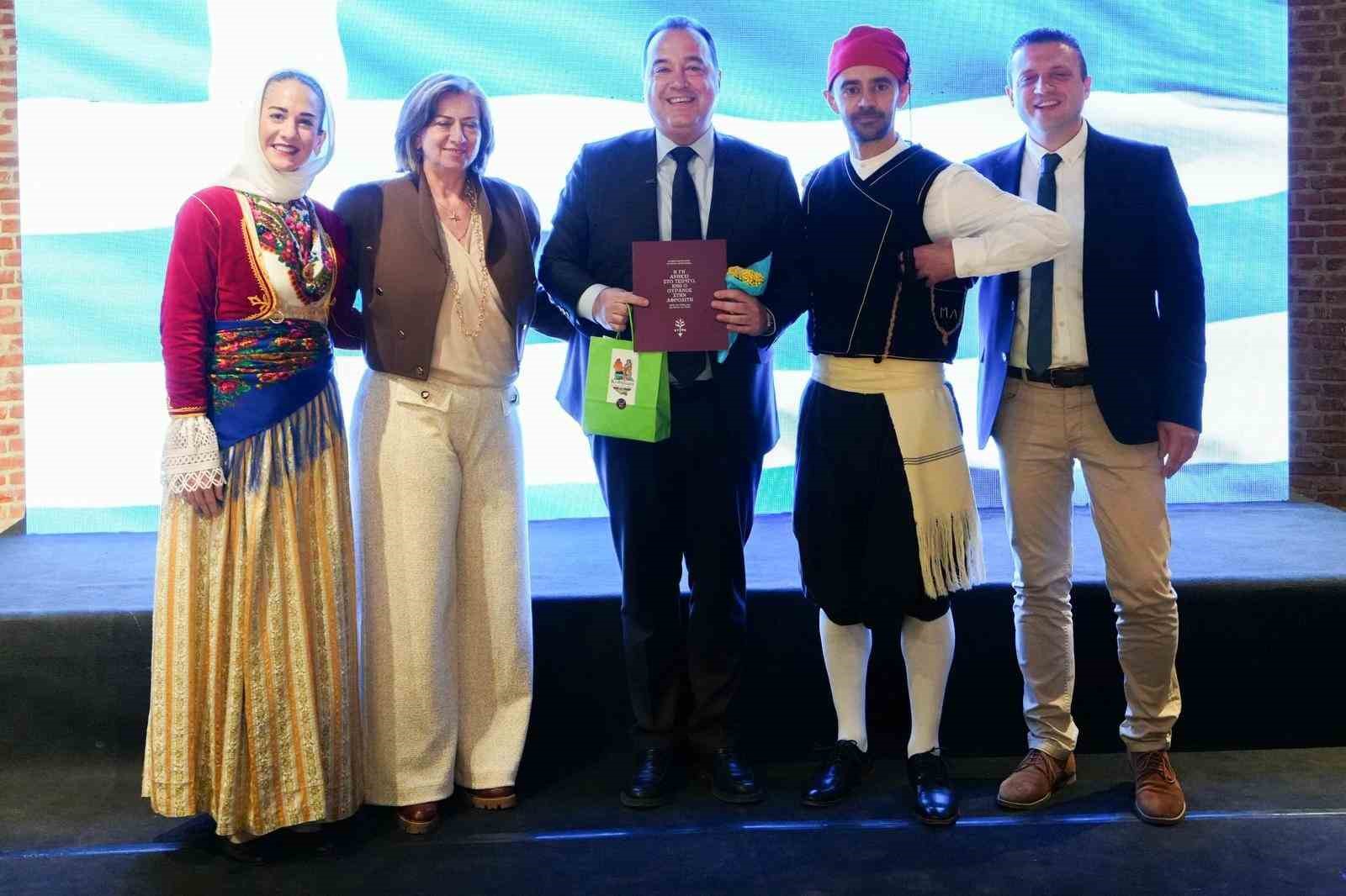 Mesir Festivali’nde dünya kültürleri Manisa’da buluştu
