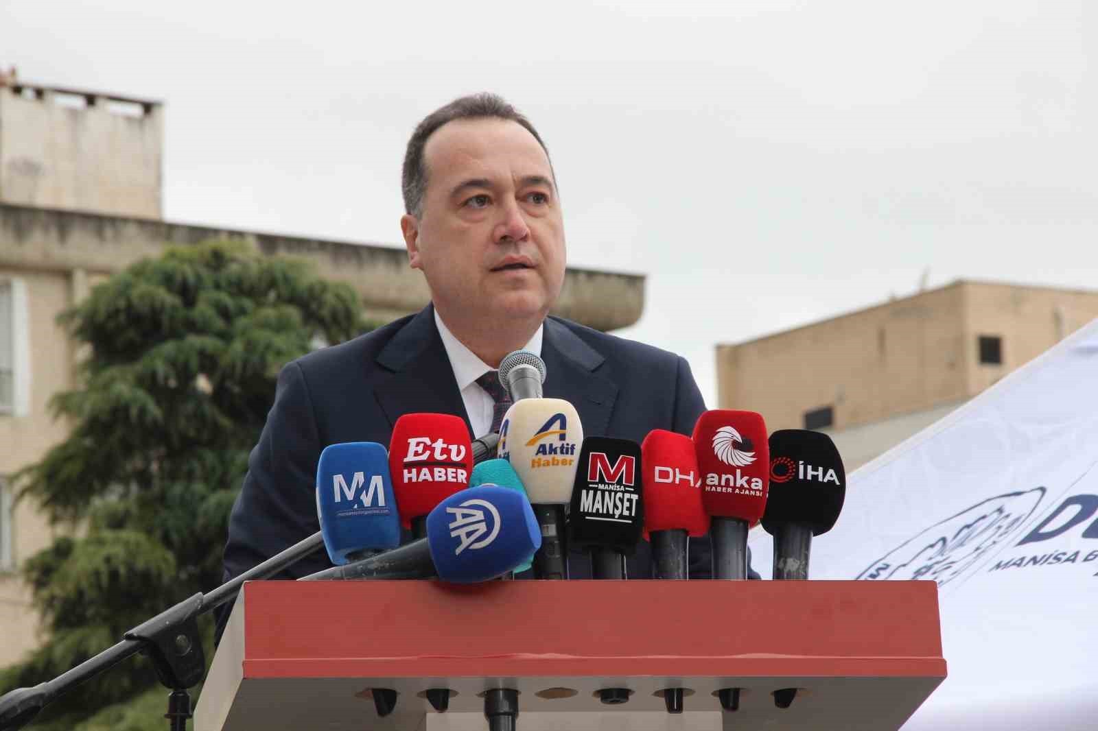 Mesir Macunundan alabilmek için kazanın içine girdiler
