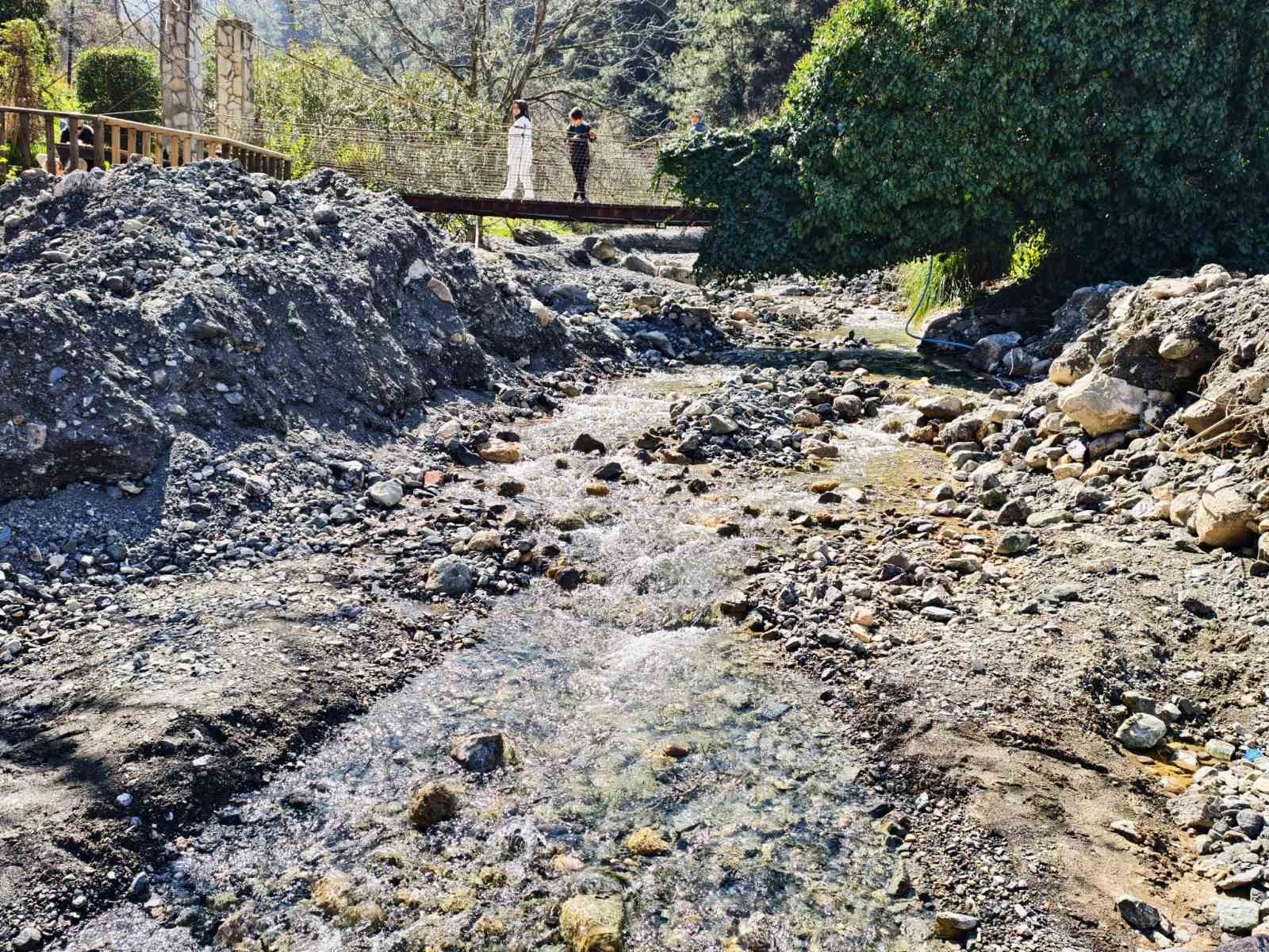 Mesir Tabiat Parkı’na ziyaretçi akını
