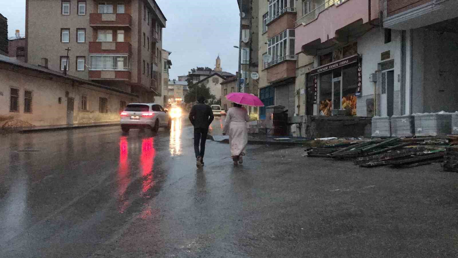 Meteoroloji’den yağış, sis ve çığ uyarısı
