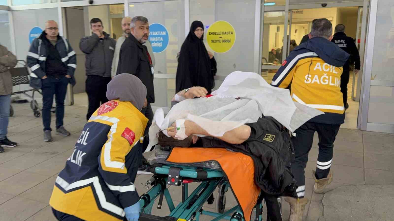 Mezarlıkta silahlı saldırı: 1 yaralı
