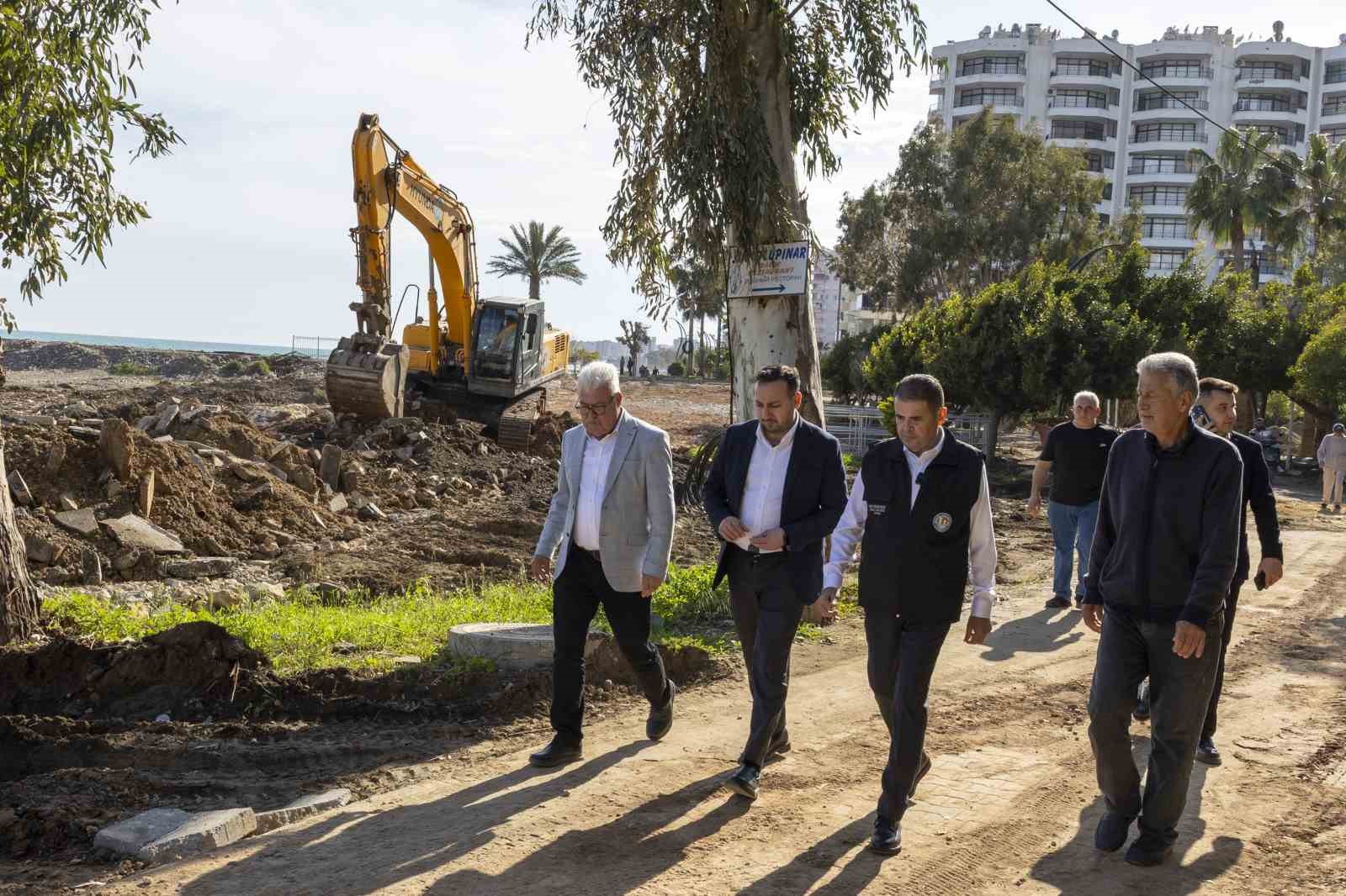 Mezitli Belediyesinden Tece sahiline modern yaşam alanı projesi
Mezitli Belediyesinden Tece sahiline modern yaşam alanı projesi
