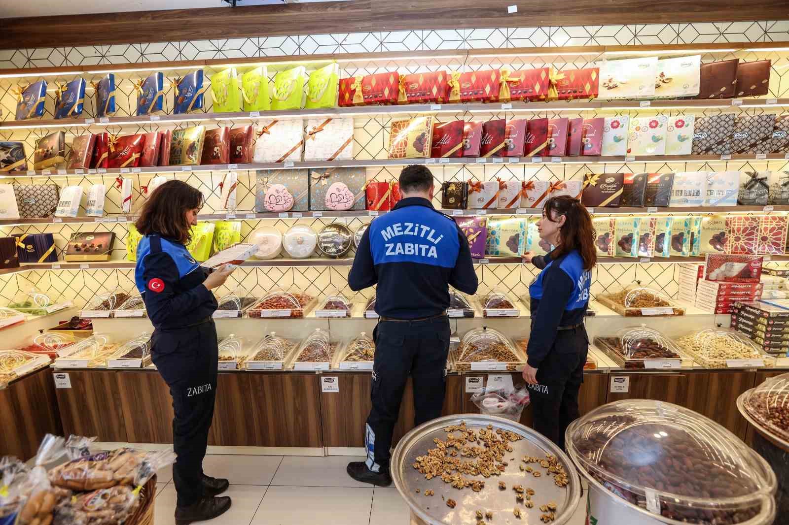 Mezitli’de bayram öncesi gıda denetimleri sıklaştırıldı
