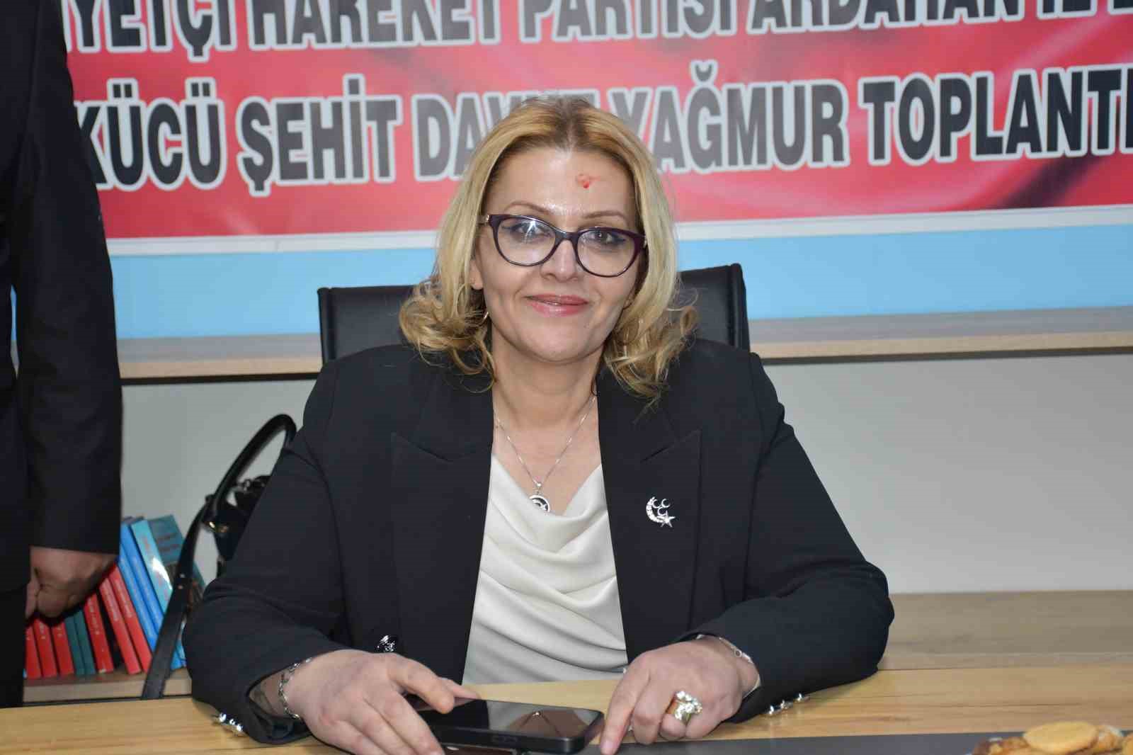 MHP Ardahan İl Başkanı Köseliören görevine başladı
