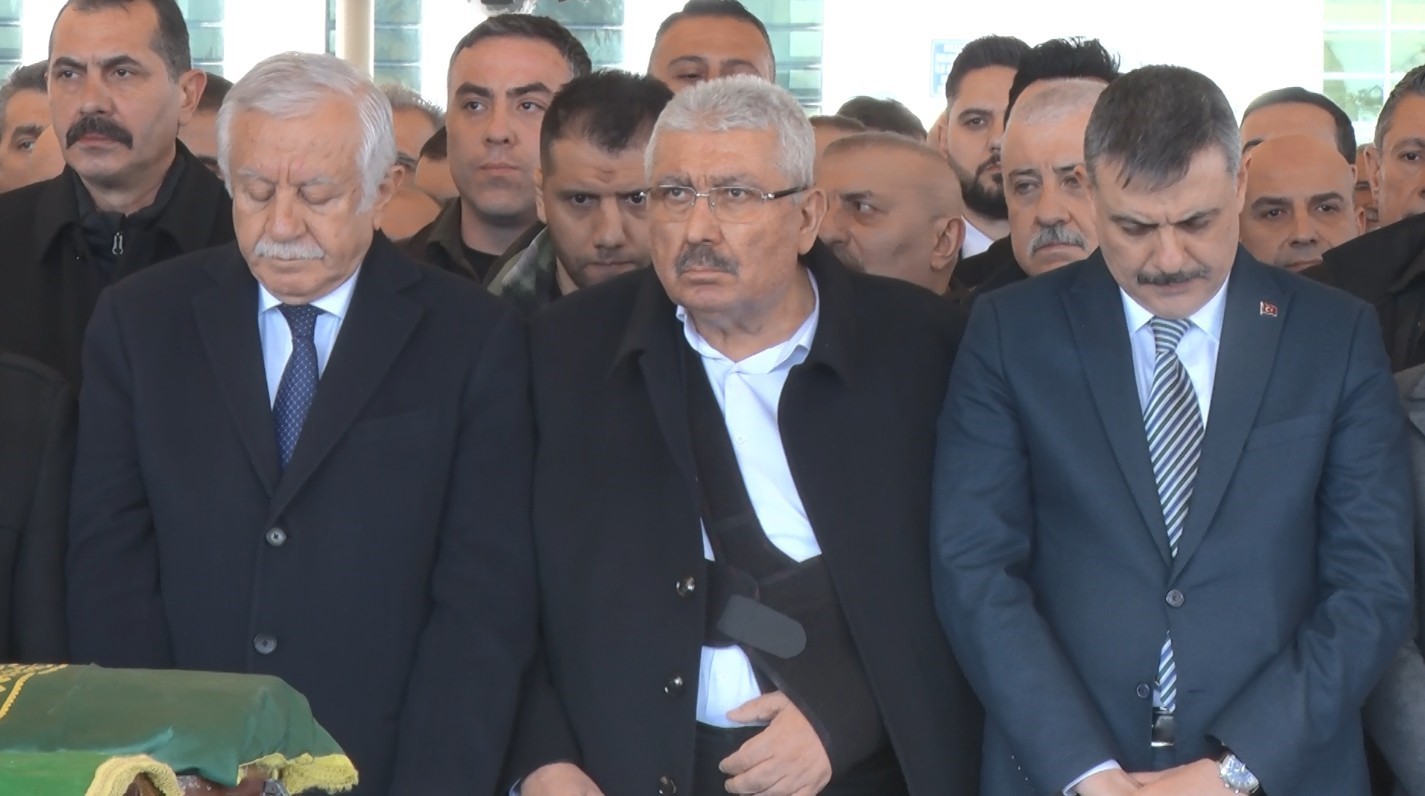 MHP Genel Başkan Yardımcısı Yalçın’ın annesi son yolculuğuna uğurlandı
