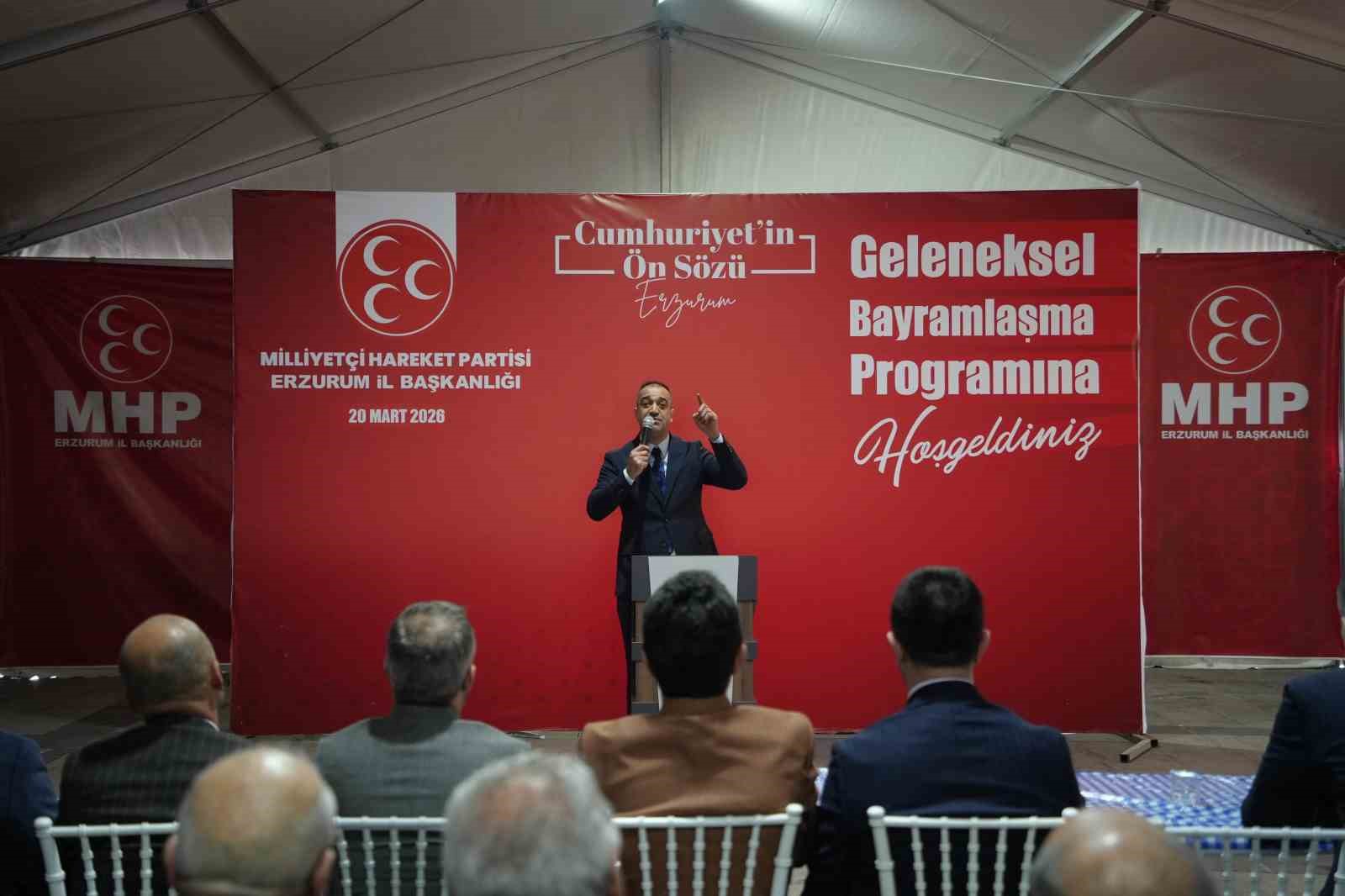 MHP İl Başkanı Yurdagül: ‘’Birliğimiz daim, Bayramımız mübarek olsun’’
MHP İl Başkanı Yurdagül: ‘’Birliğimiz daim, Bayramımız mübarek olsun’’