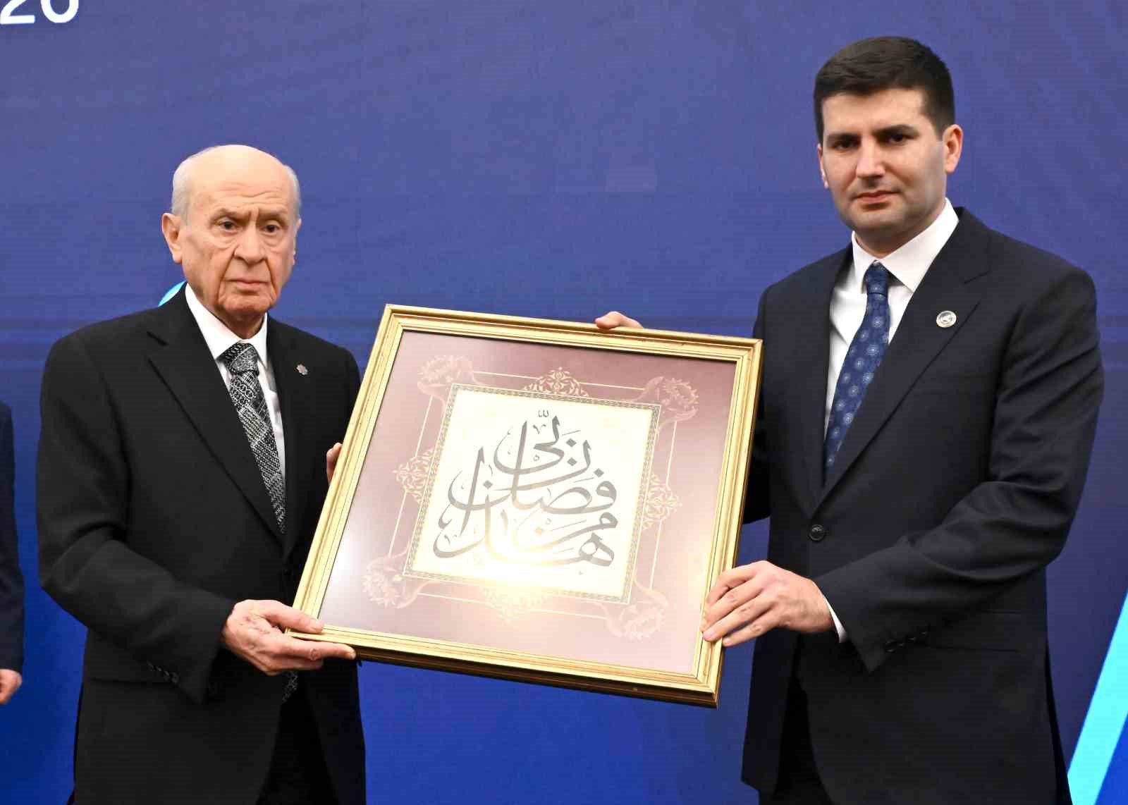 MHP Lideri Bahçeli: "ABD’nin İran’a beklenen saldırısı terör devleti İsrail tarafından yapıldı"
