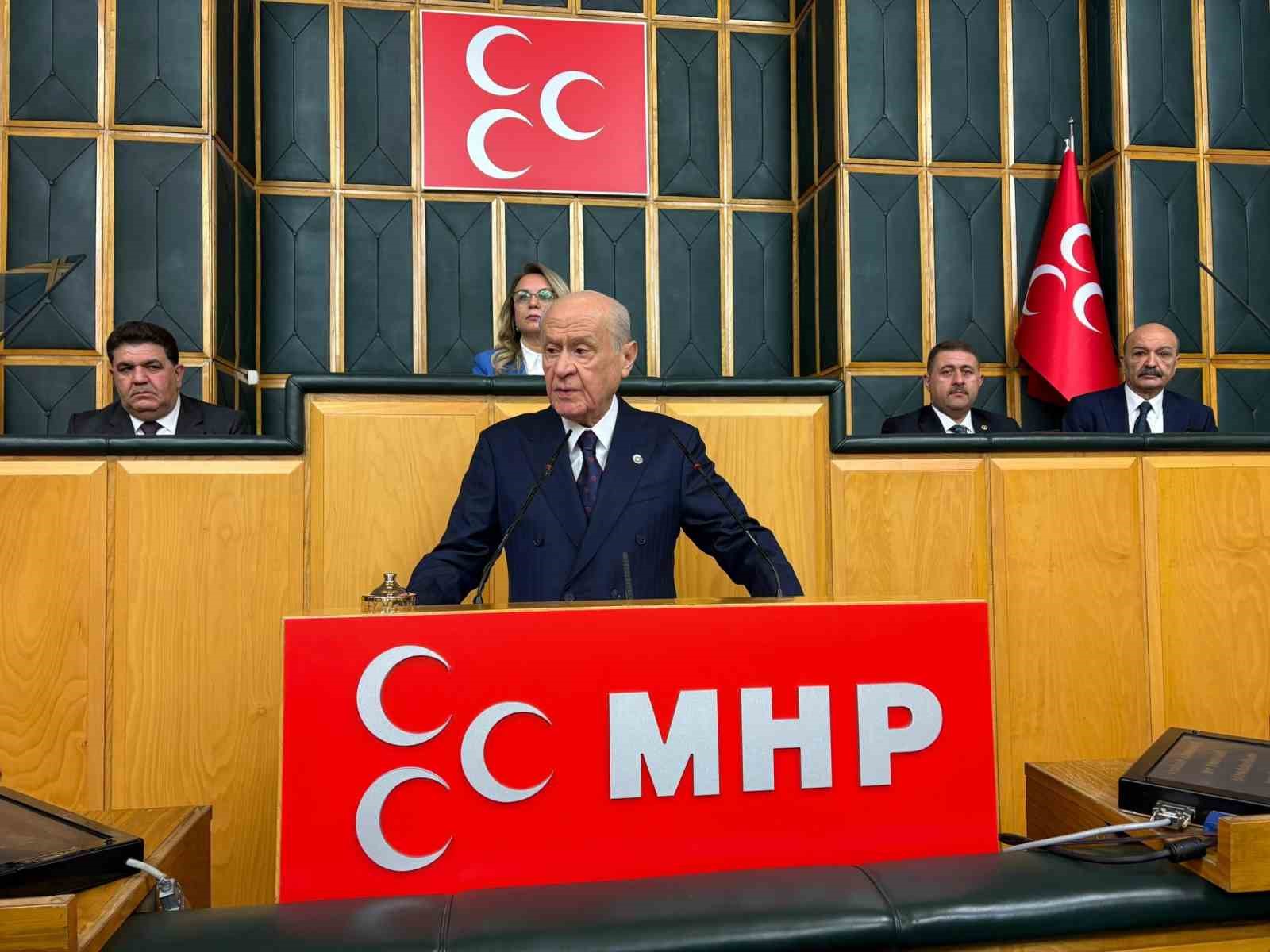 MHP lideri Bahçeli: "Terörsüz Türkiye, tarlaları ekinle buluşturan gelecektir"
