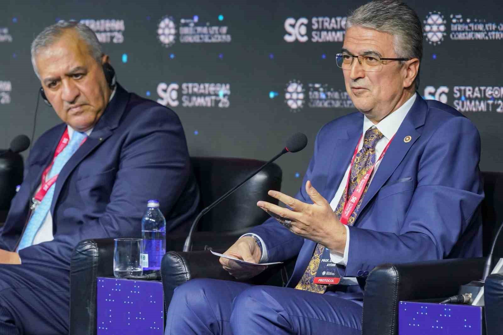 MHP Milletvekili Aydın, STRATCOM 2026 zirvesinde konuştu
MHP Milletvekili Aydın, STRATCOM 2026 zirvesinde konuştu