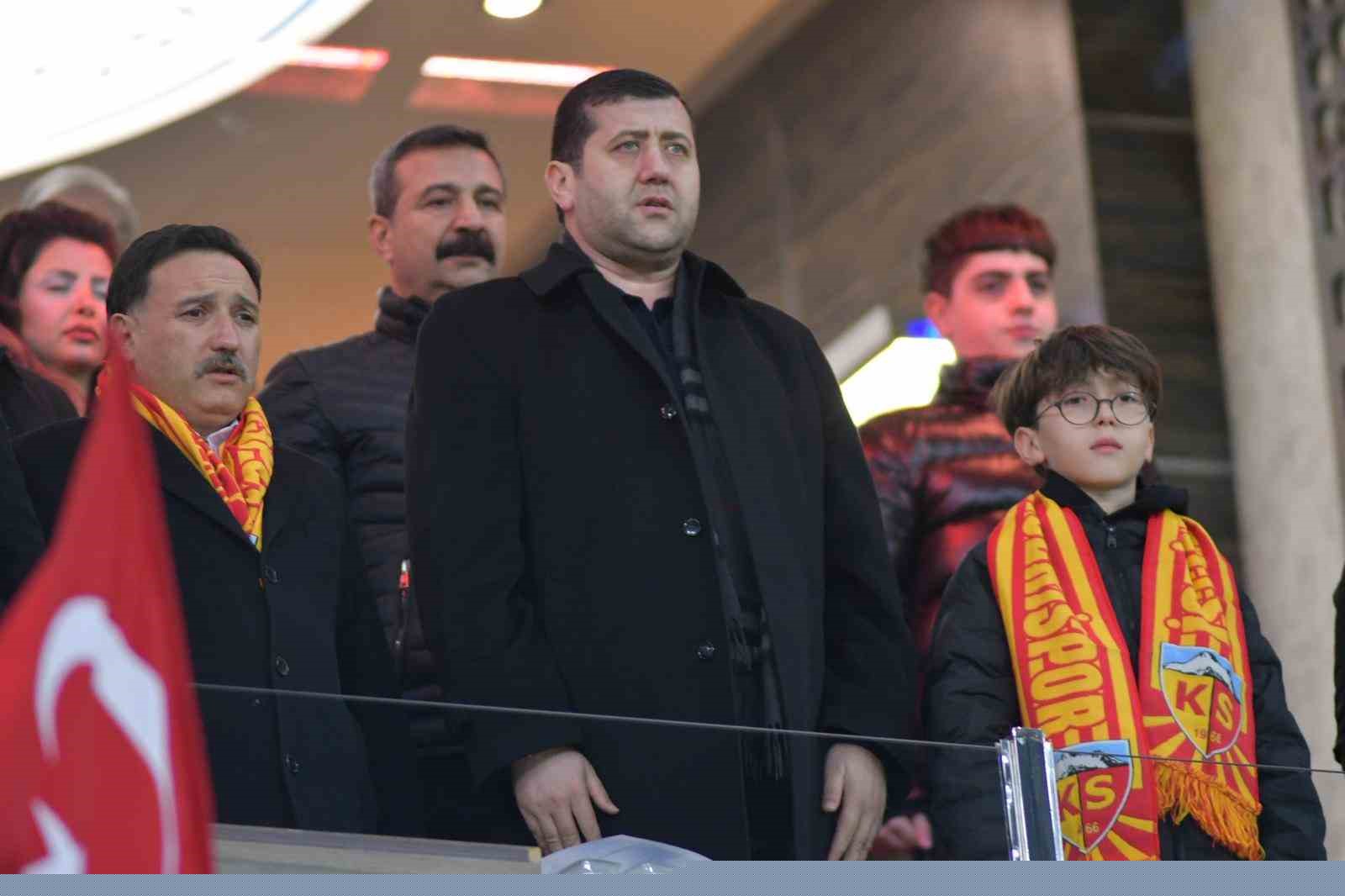 MHP Milletvekili Baki Ersoy: "Şerefleri varsa bugün bu işi bırakırlar"
