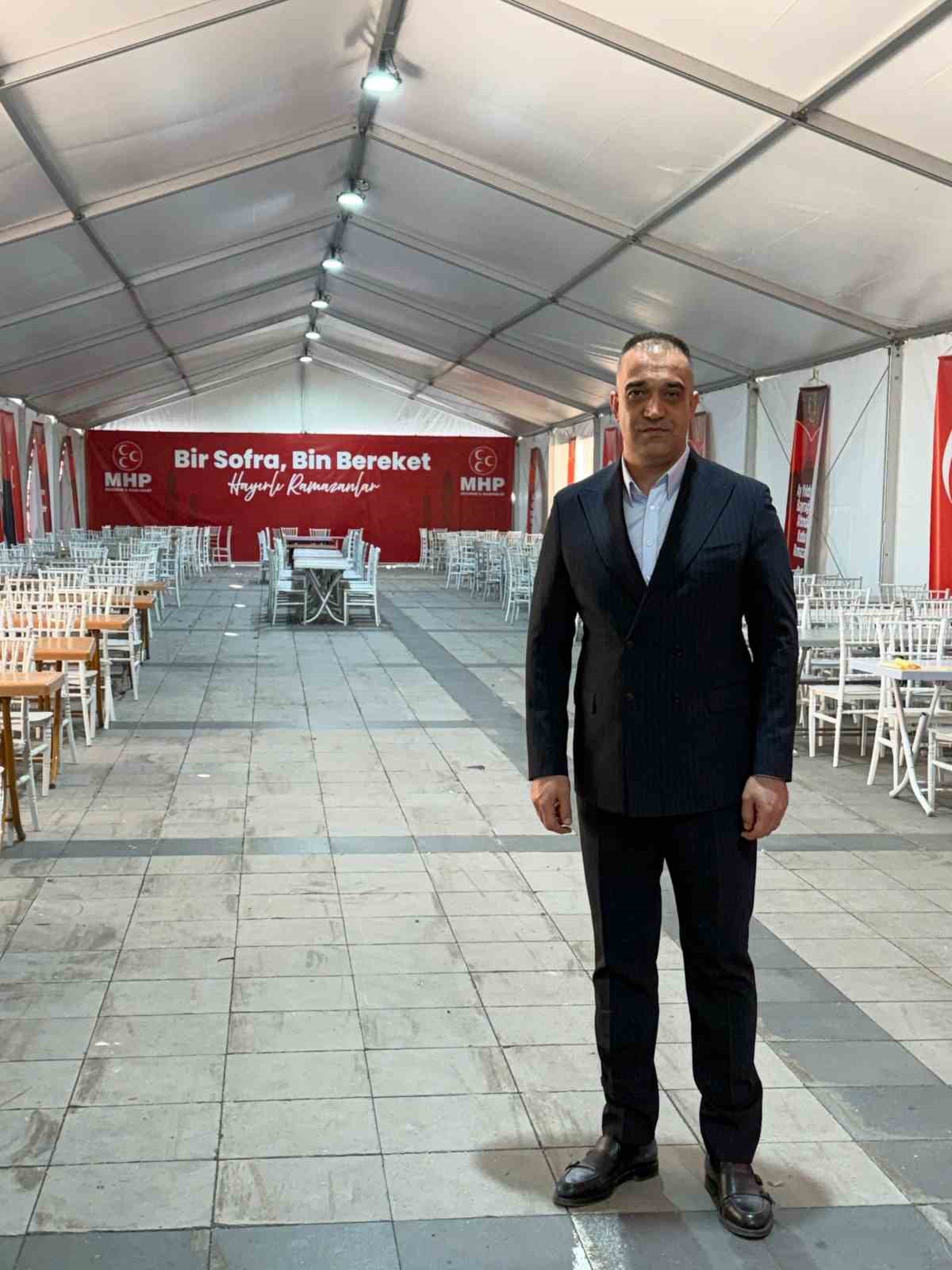 MHP’den ‘Bir sofra bin bereket’ temalı iftar otağı
