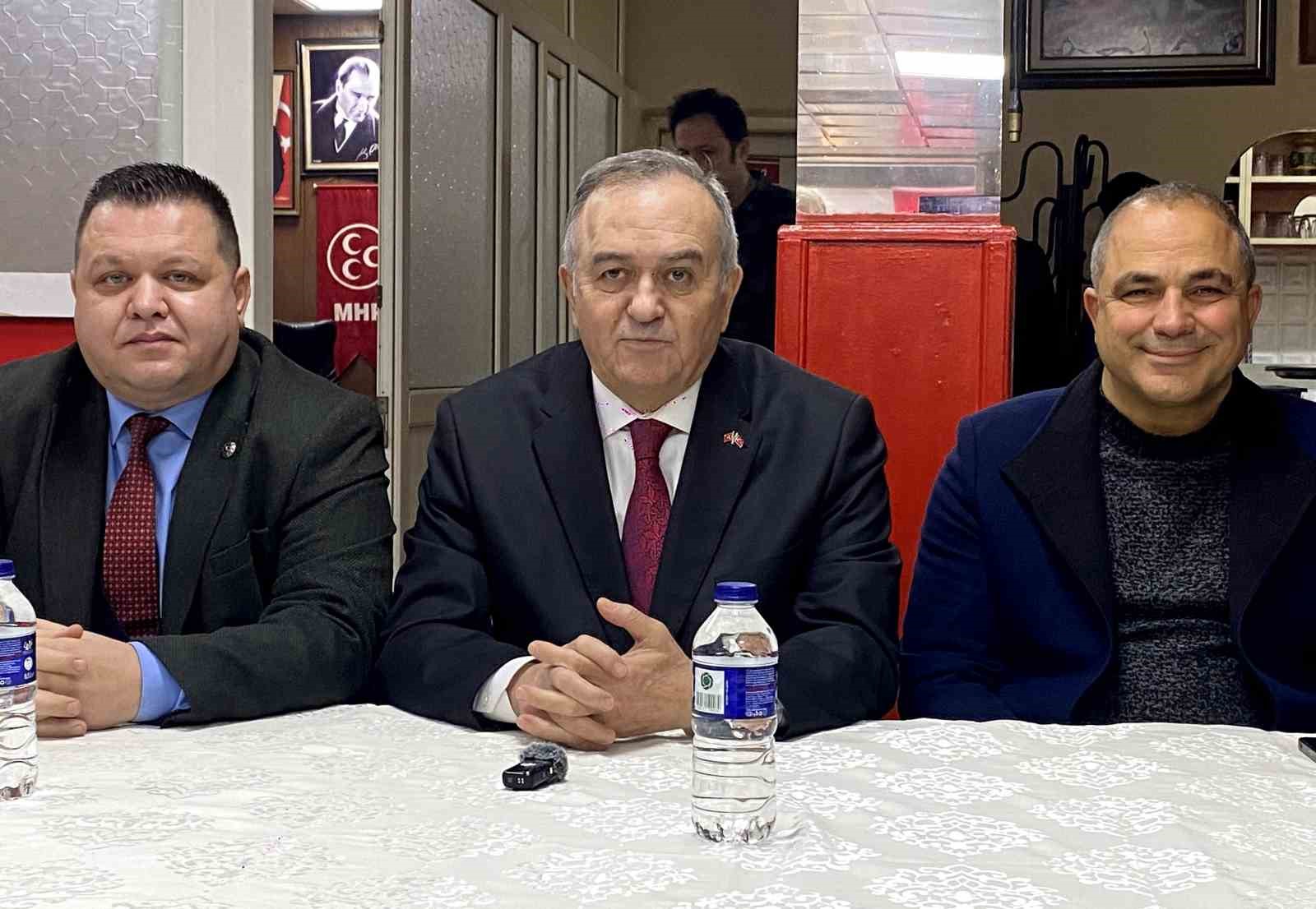 MHP’li Akçay :"Biz iktidarı yıpratmak için değil, Türkiye’yi güçlendirmek için siyaset yapıyoruz"
