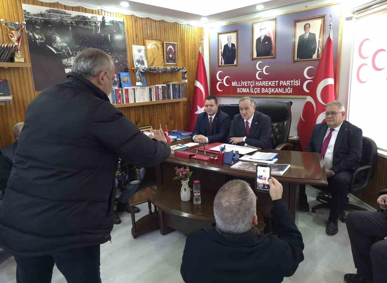 MHP’li Akçay: "CHP cinnet geçiriyor"
MHP’li Akçay: "CHP cinnet geçiriyor"