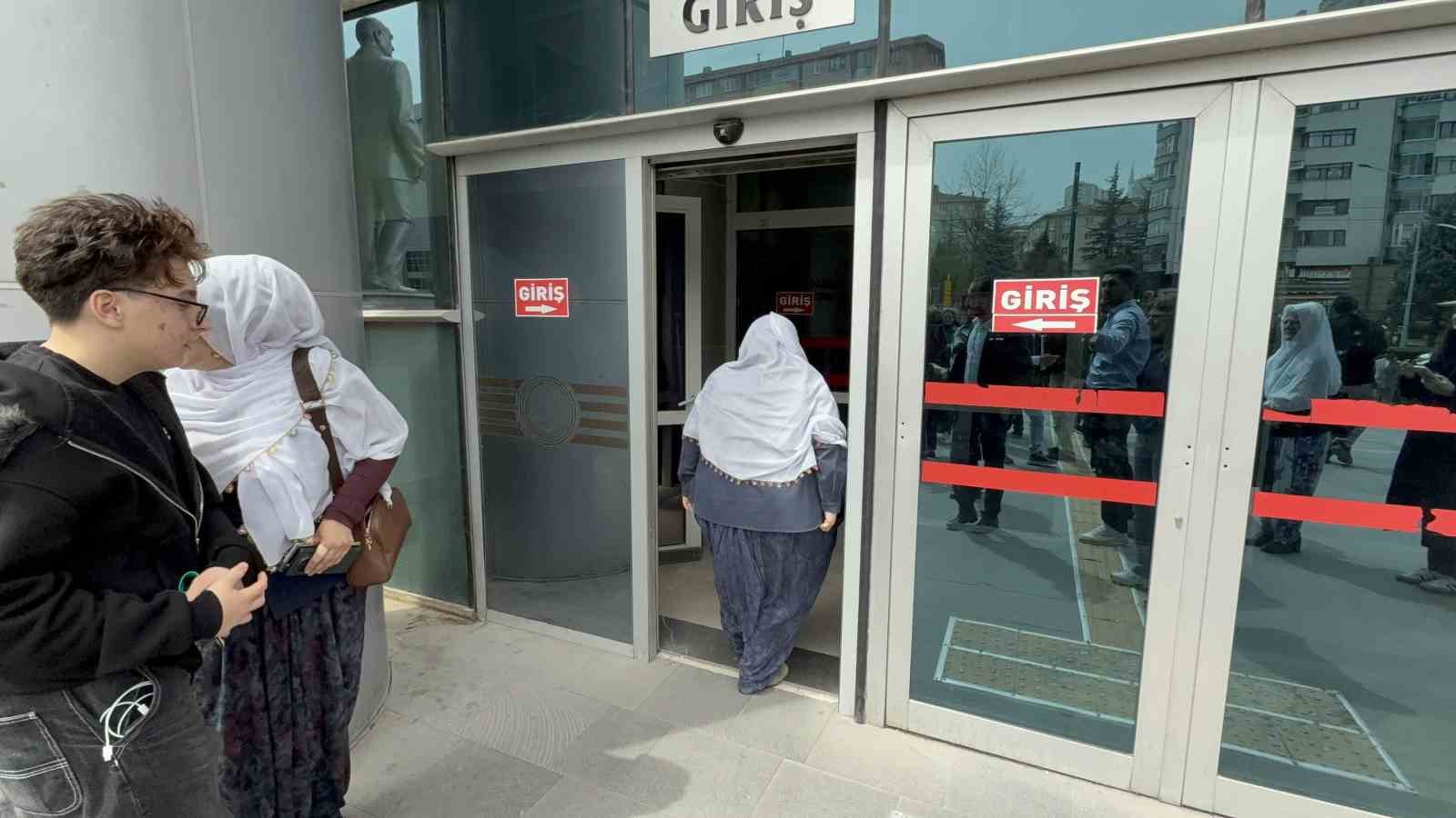 Mihalgazi Belediye Başkanı’na hakaret olayının ilk duruşması görülüyor
