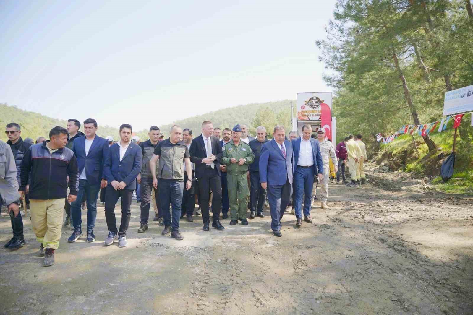 Milas’ta yanan sahalar fidanlarla canlanıyor
