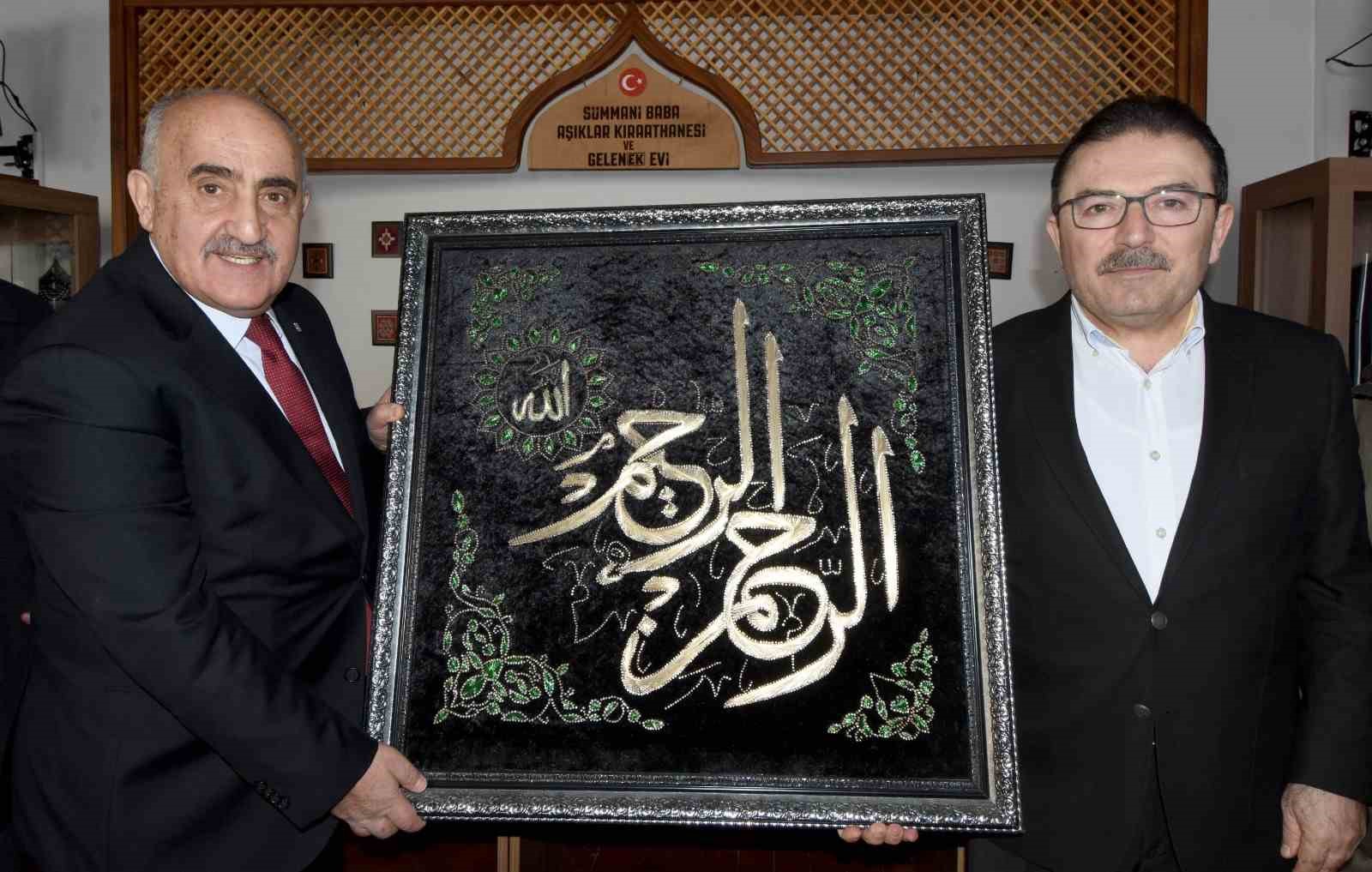 Milletvekili Altınok’tan Kent Kent Konseyine ziyaret
