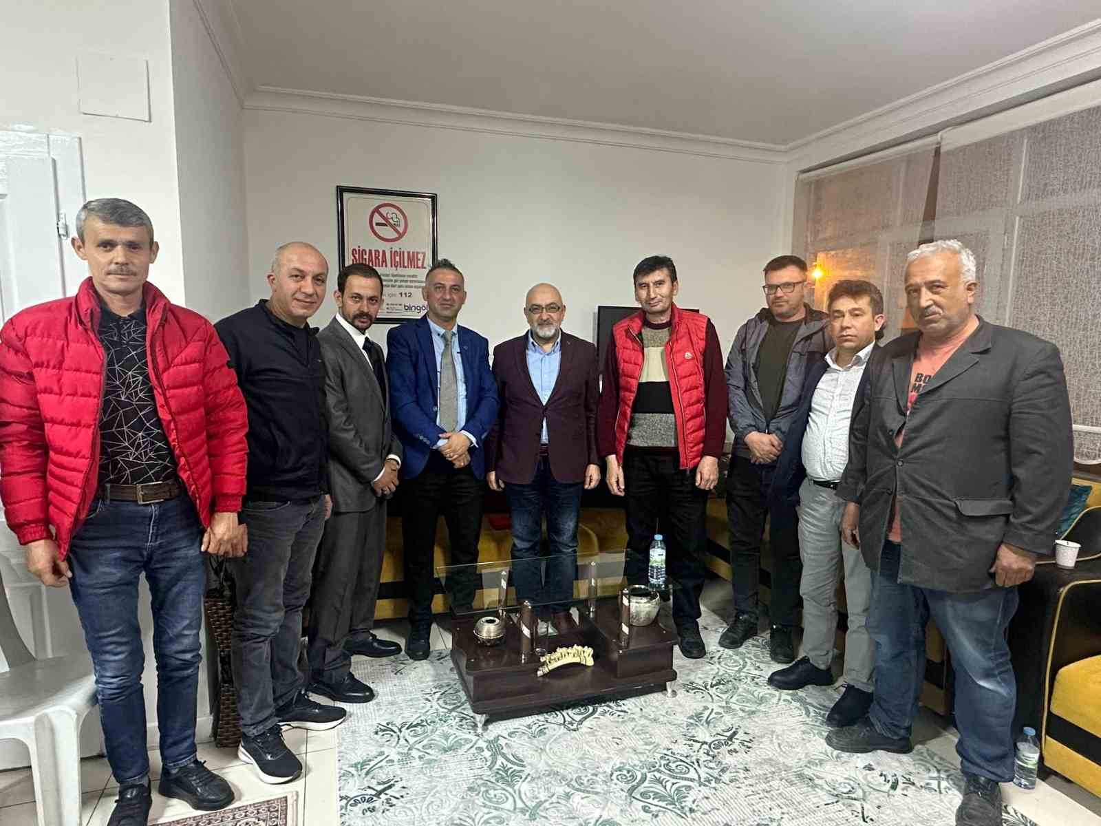 Milletvekili Cıngı, bina görevlileri ile bir araya geldi
