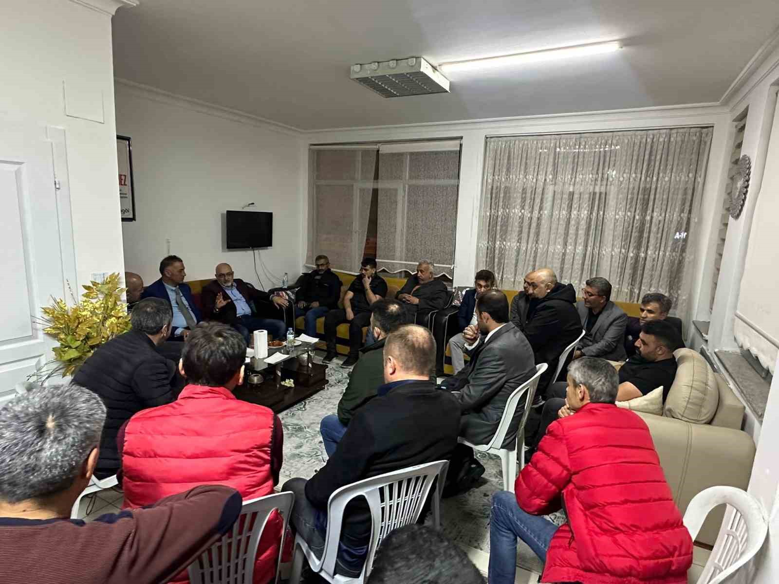 Milletvekili Cıngı, bina görevlileri ile bir araya geldi
