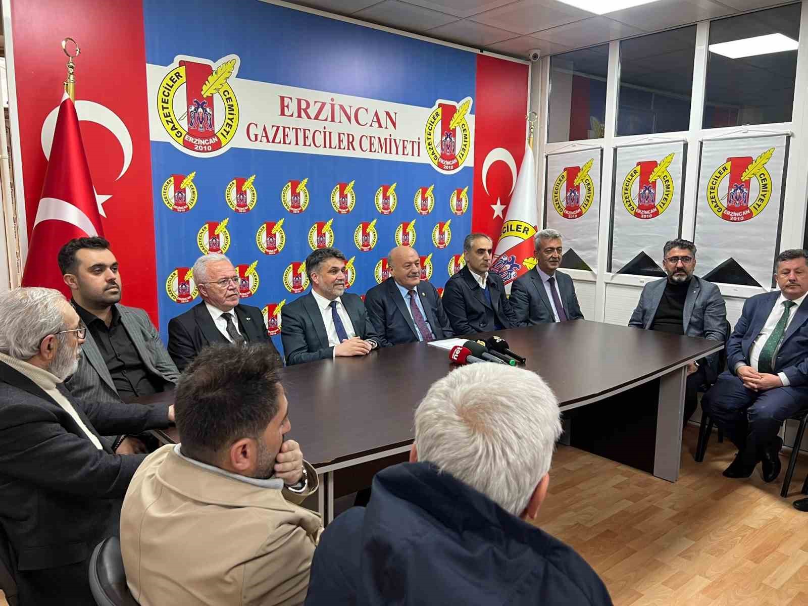 Milletvekili Karaman, Erzincan yatırımlarını değerlendirdi
Milletvekili Karaman, Erzincan yatırımlarını değerlendirdi
