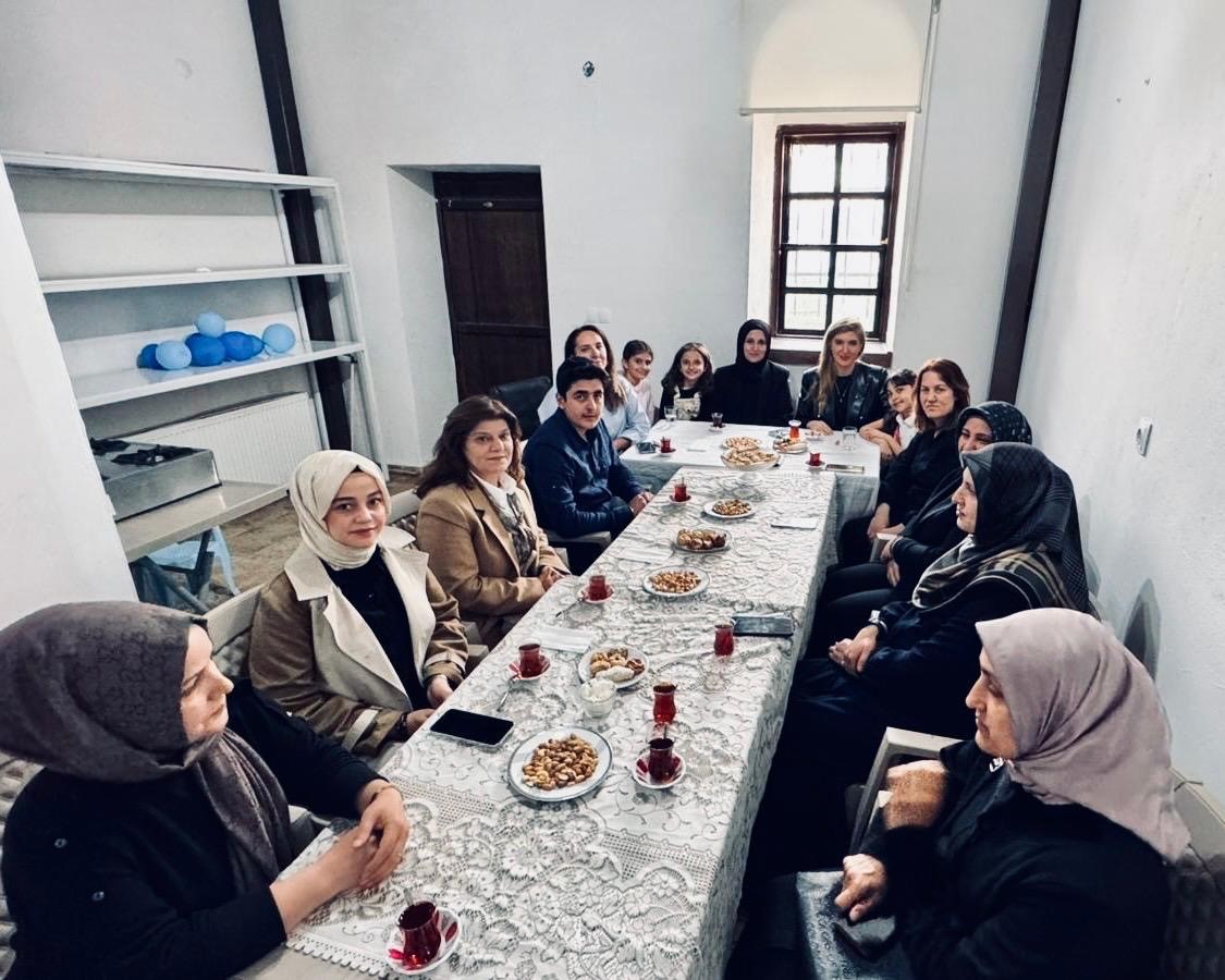 Milletvekili Ölmeztoprak’tan deprem çalışmaları, ziyaretler ve vatandaş buluşmaları
