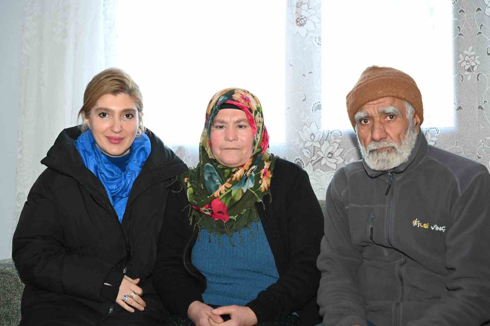 Milletvekili Ölmeztoprak’tan mahalle mahalle yerinde istişare
Milletvekili Ölmeztoprak’tan mahalle mahalle yerinde istişare