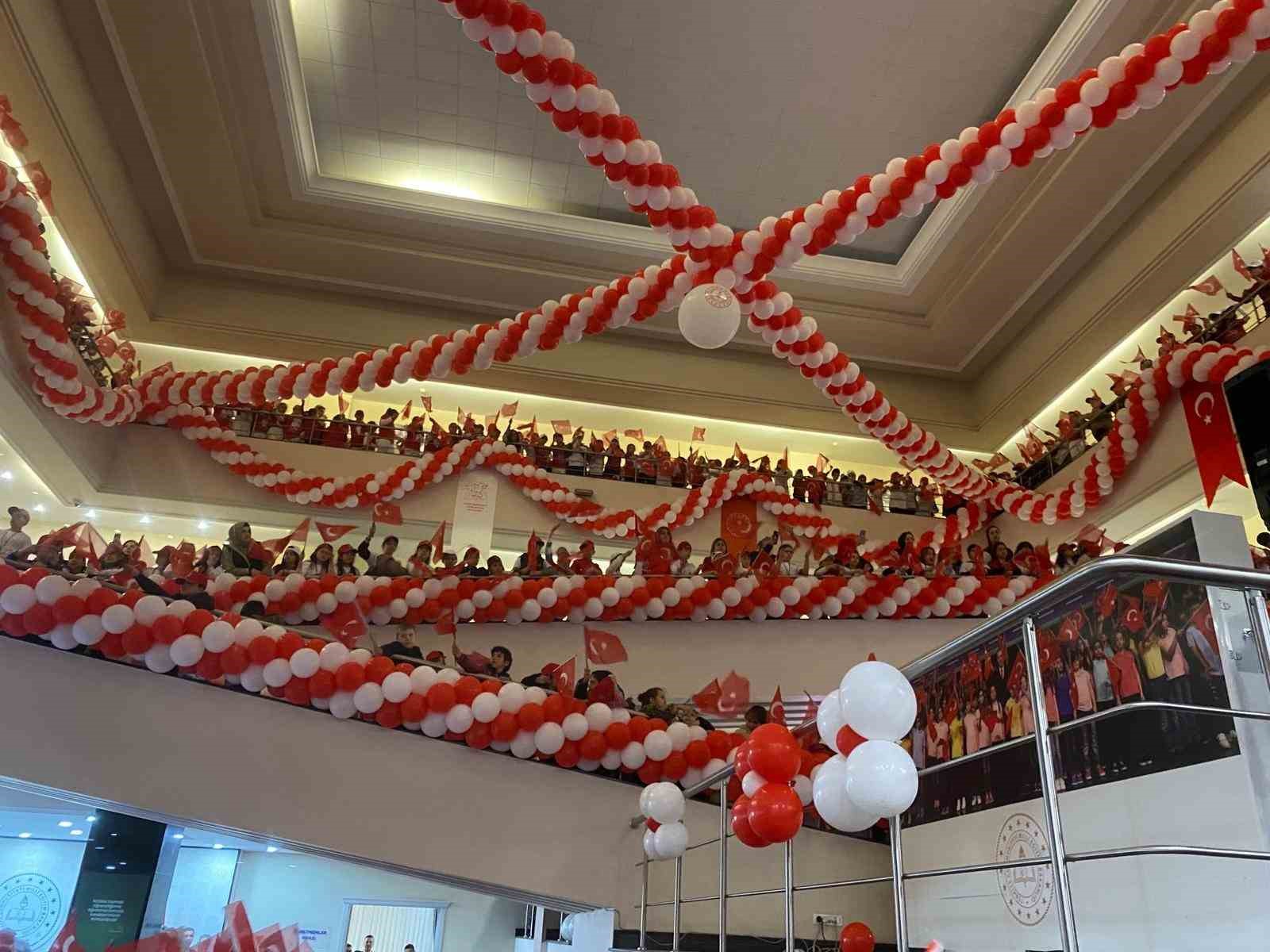 Milli Eğitim Bakanlığı’nda 23 Nisan’da anlamlı devir teslim
