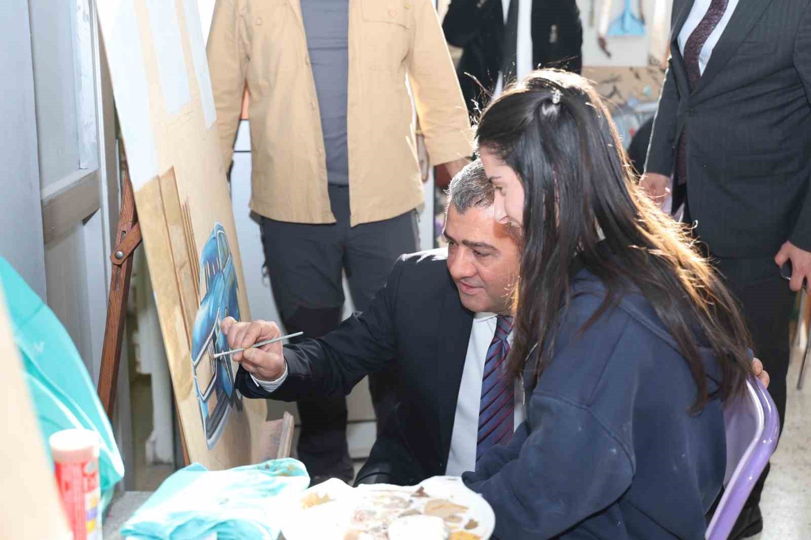 Milli Eğitim Müdürü Ekici’den yarı yıl tatili mesajı
